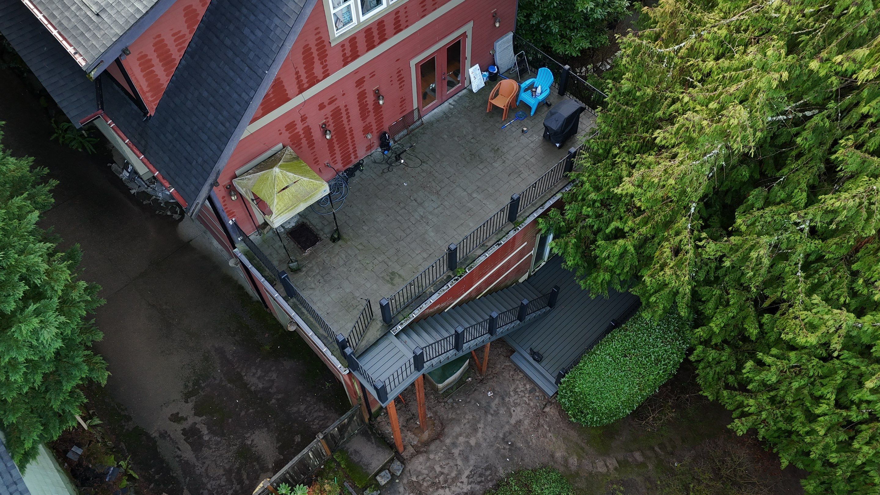 Trex Clamshell Deck in POrtland by Valiant Roofing, LLC