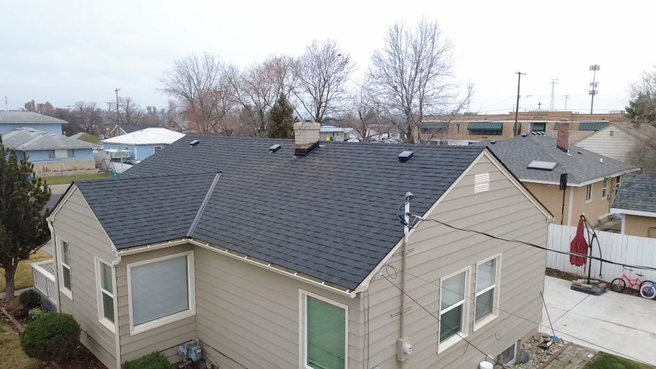 CertainTeed Landmark Architectural Shingle Roof Replacement in Pasco by Alpine Roofing