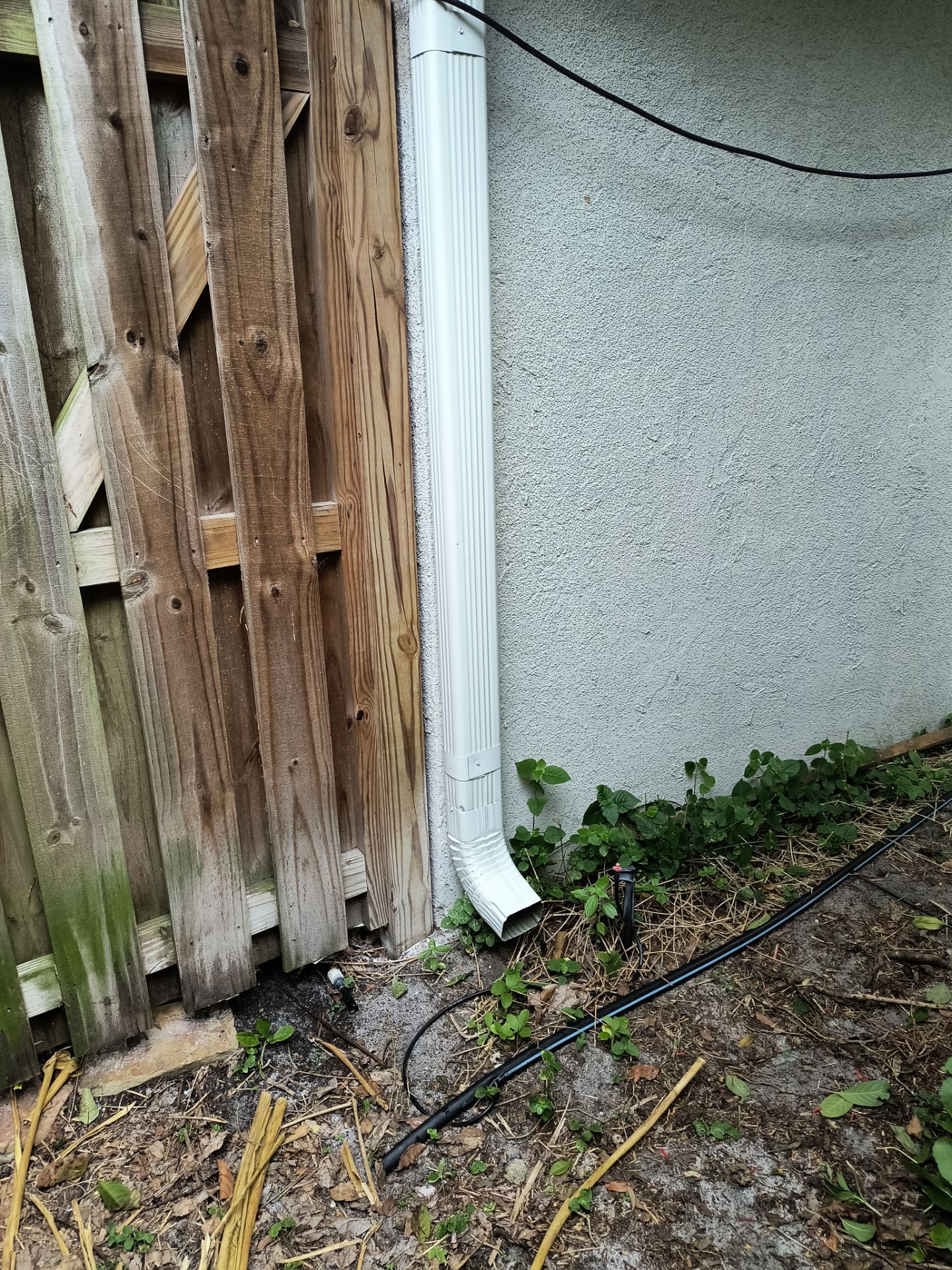 White 6-Inch Seamless Gutters in Sarasota FL by Gutter Professors