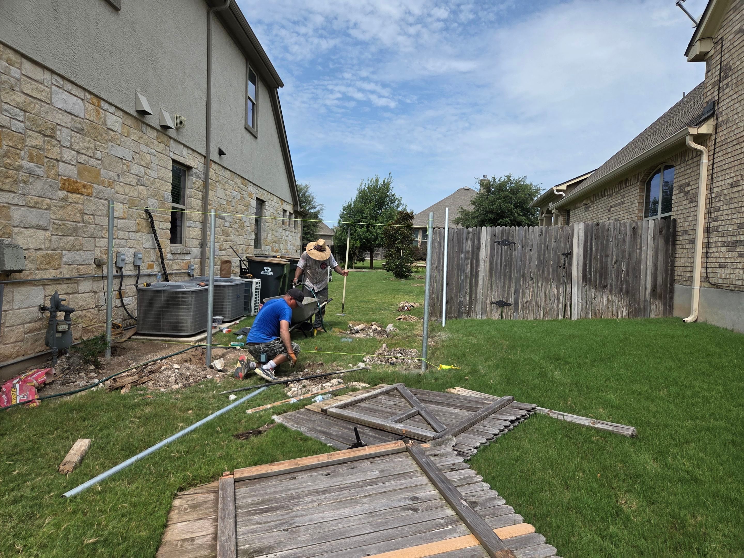 Residential Wood Fence in Austin by RoofsOnly.com