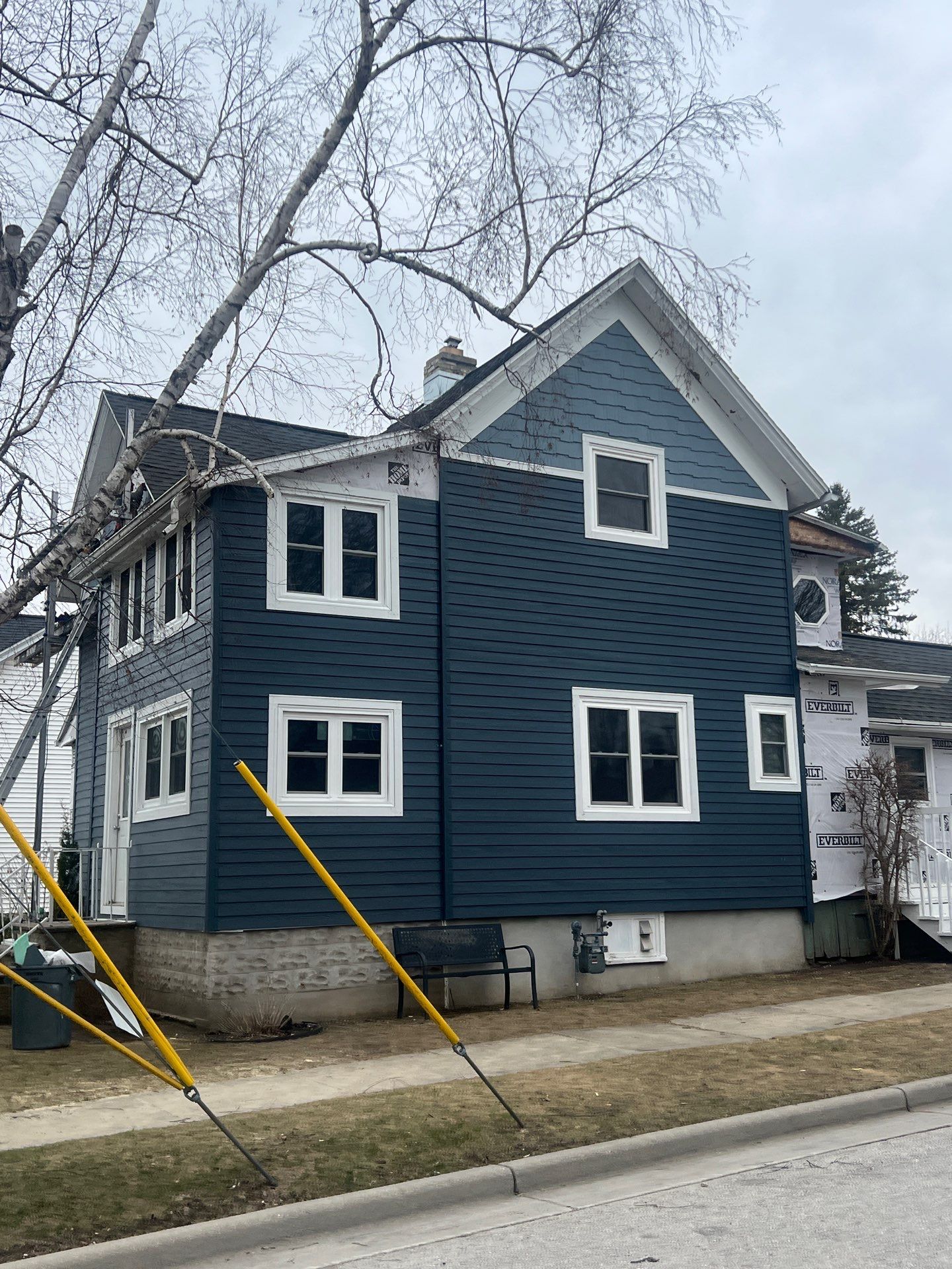 TAMMY'S DREAM HOME FIX UP!  by Gellings Roofing & Siding