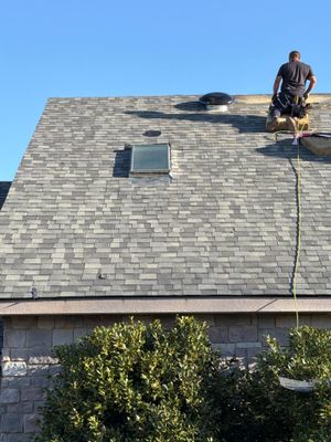 Owens Corning - Estate Gray
