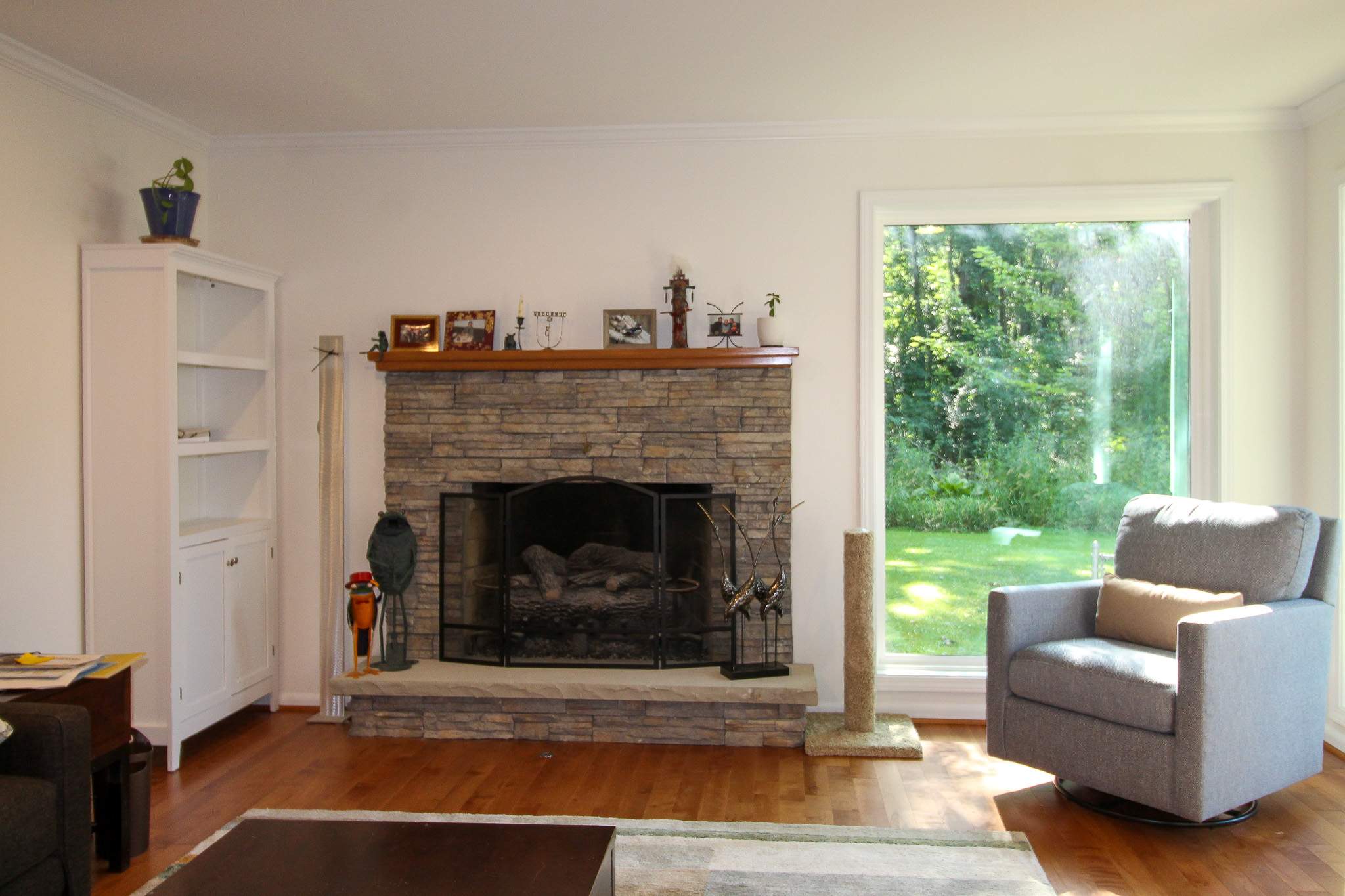 Interior Renovation and Window Replacement by Ivy Lea Construction