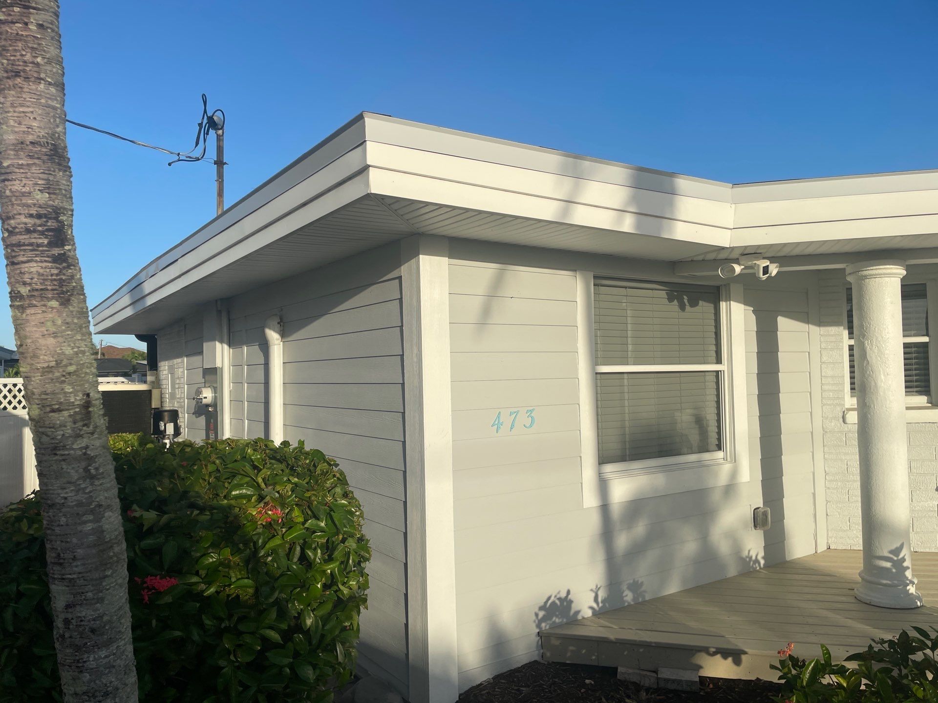 Clean and Seal Gutters in Fort Myers FL by Gutter Professors
