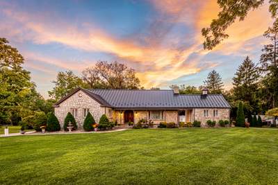Standing Seam Metal roof-black