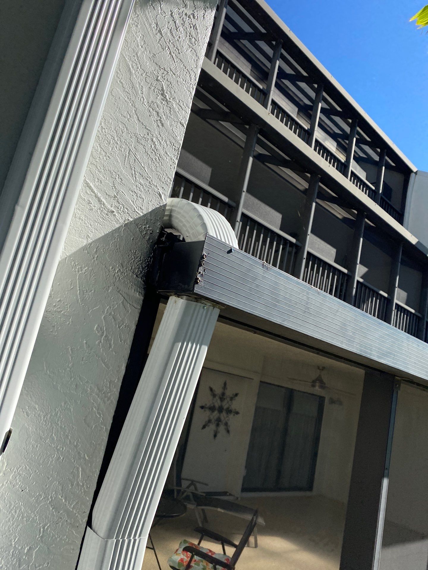 Gutter cleaning all buildings are the same for 6 units in Fort Myers FL by Gutter Professors