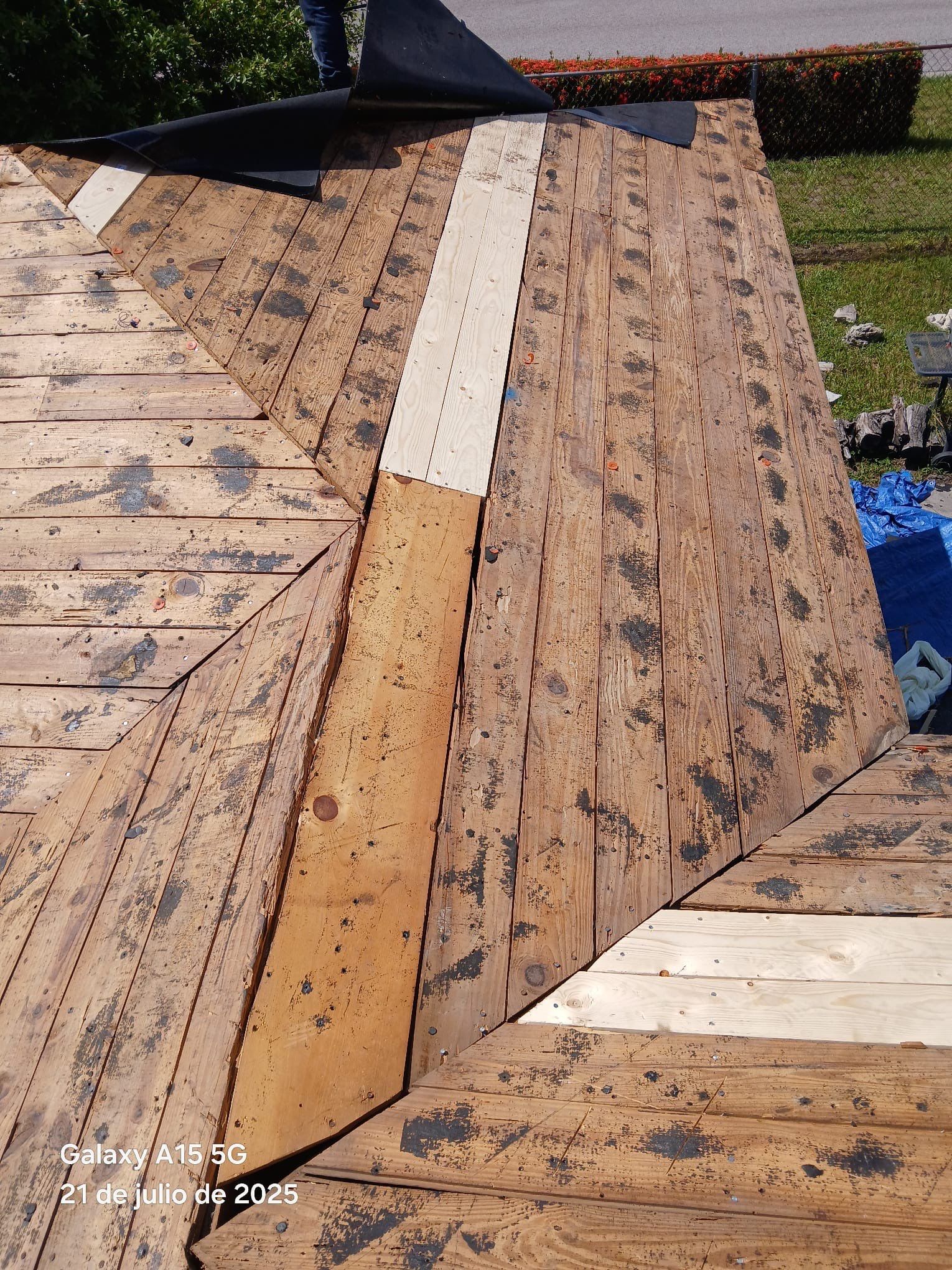Project in St. Petersburg 33711 by Mitchell Roofing Company LLC 