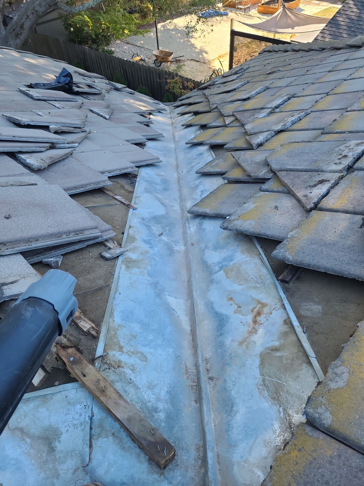 Roof Restore using Valley Armor and Tile Roof Cleaning by Byers Enterprises 