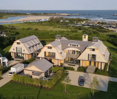Narragansett,RI New Construction · Cedar Roof · Cedar Siding