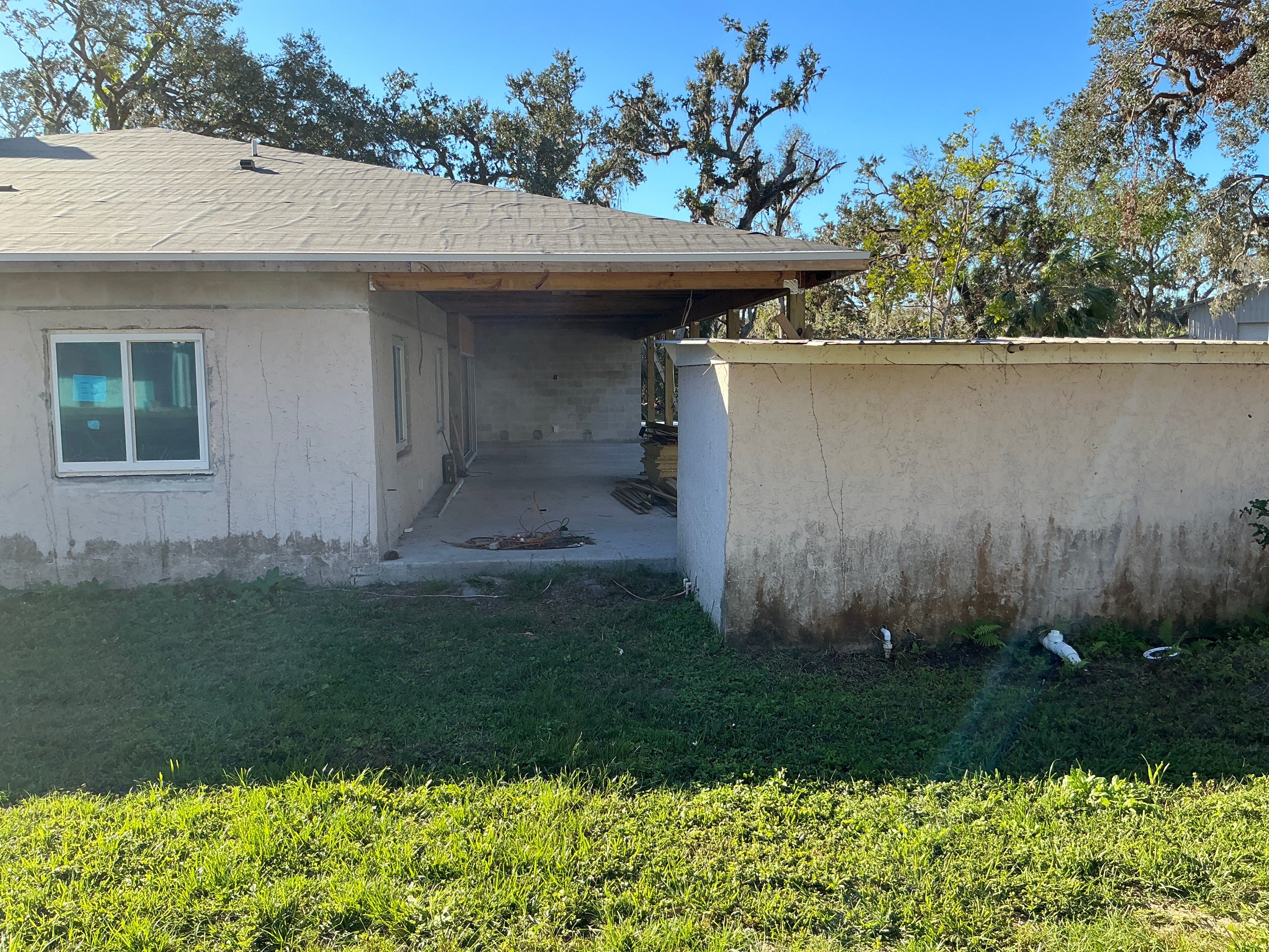 White Aluminum Soffit and Fascia Project in Bradenton FL by Gutter Professors