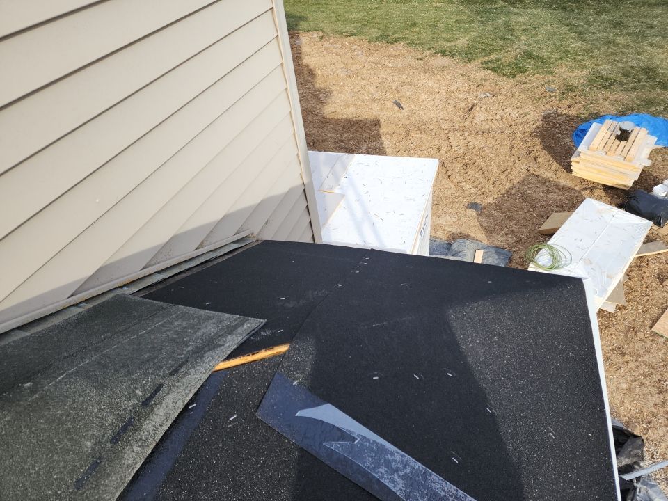 Residential Roof Replacement with GAF HDZ Shingles in Sheboygan, WI by Gellings Roofing & Siding