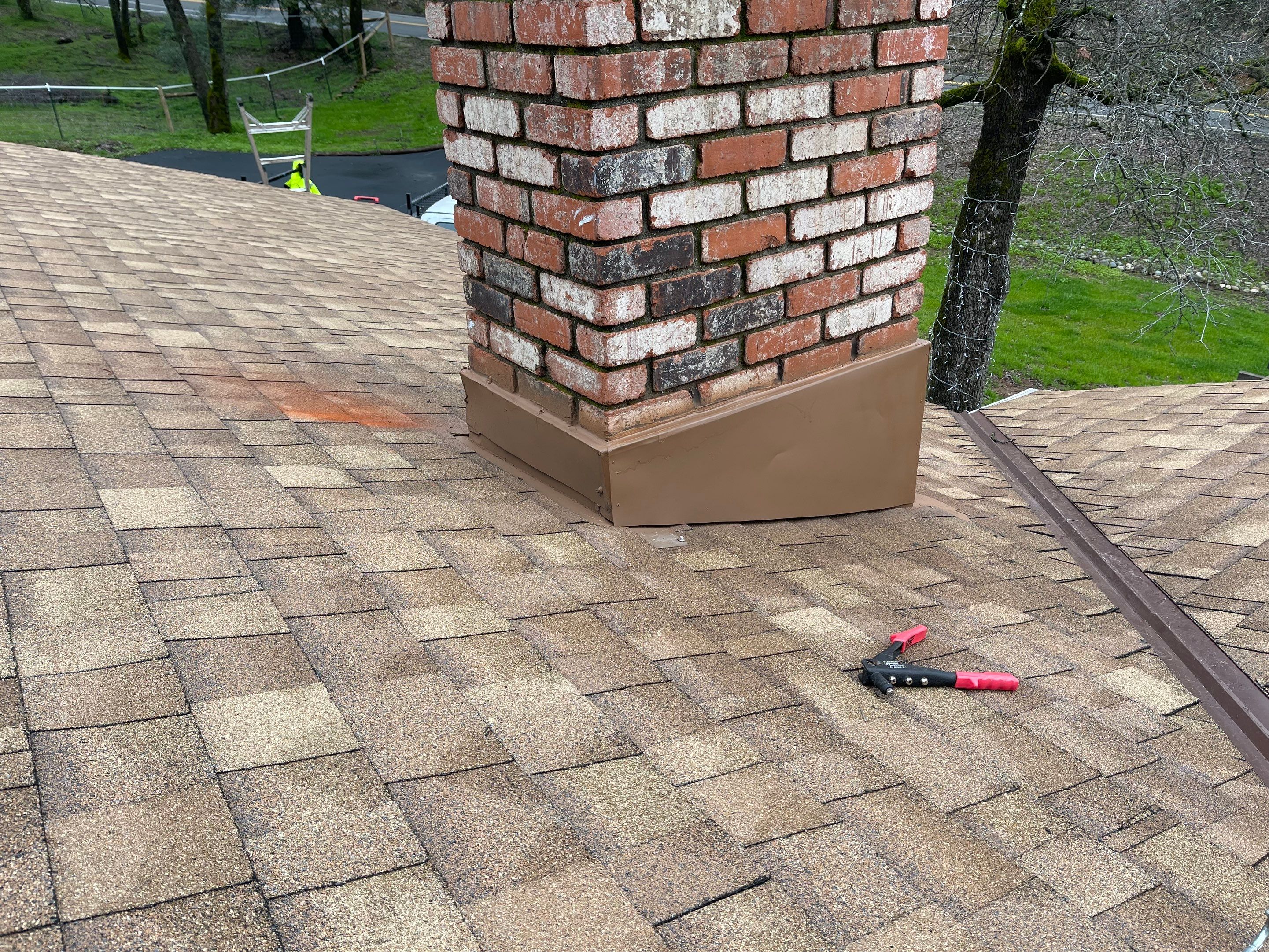 Residential Roofing Installation using Owens Corning Roofing Shingles by Byers Enterprises 