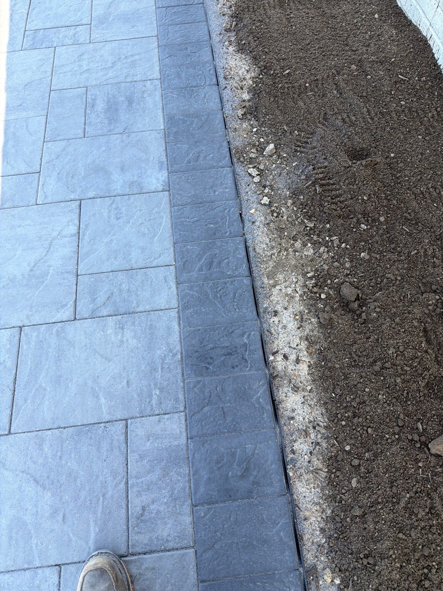 🏡 BELGARD PAVER PATIO WITH DECK STEPS IN MIDDLETOWN, DELAWARE 🔥🧱✨ by Studio G Indoor Spaces & Outdoor Living