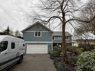 Residential Roof Cleaning Estimate in Bainbridge Island, WA
