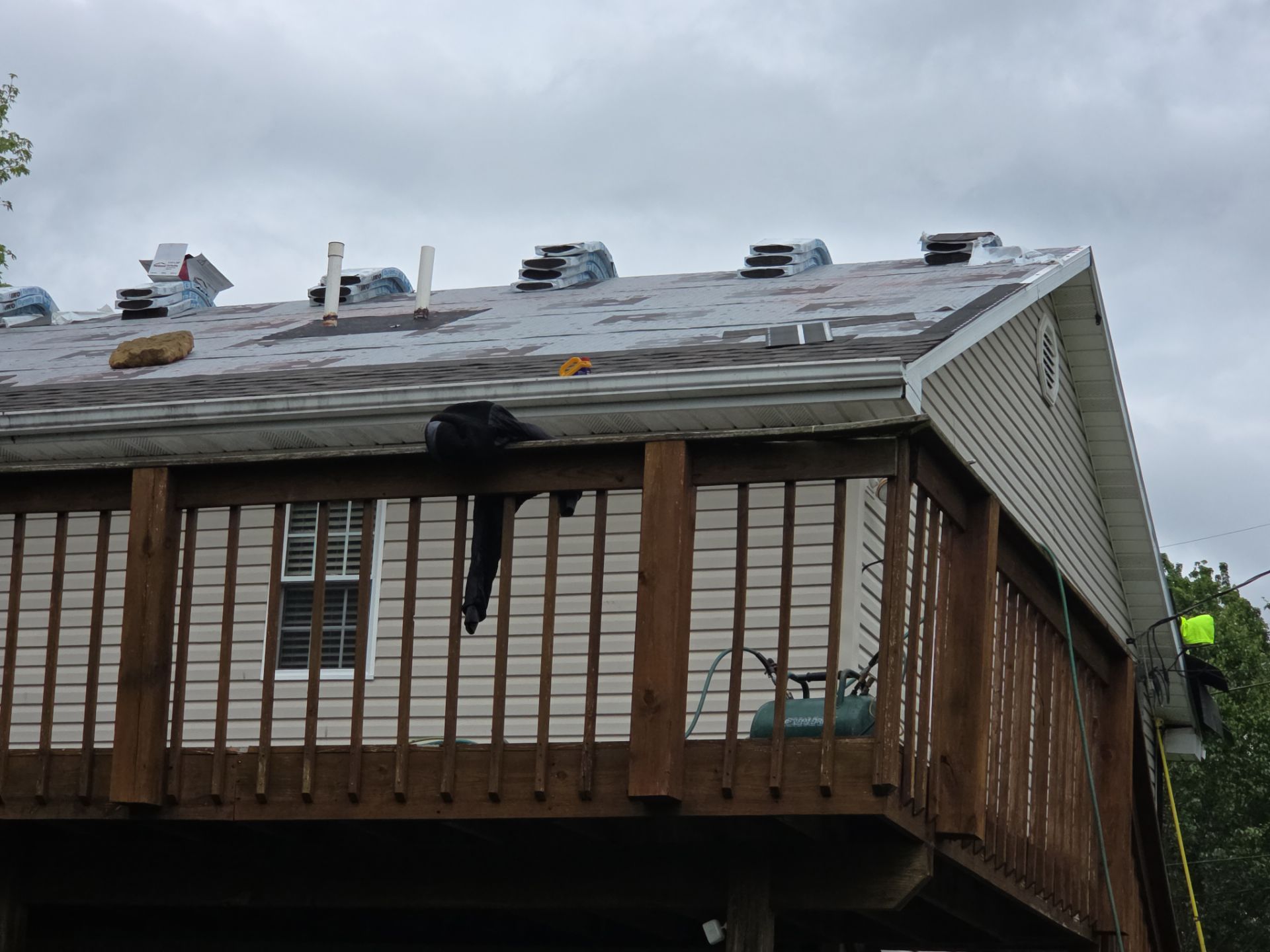 Residential Roofing Installation using Platinum Shield Roofing System from Mr. Roofer by Mr. Roofer