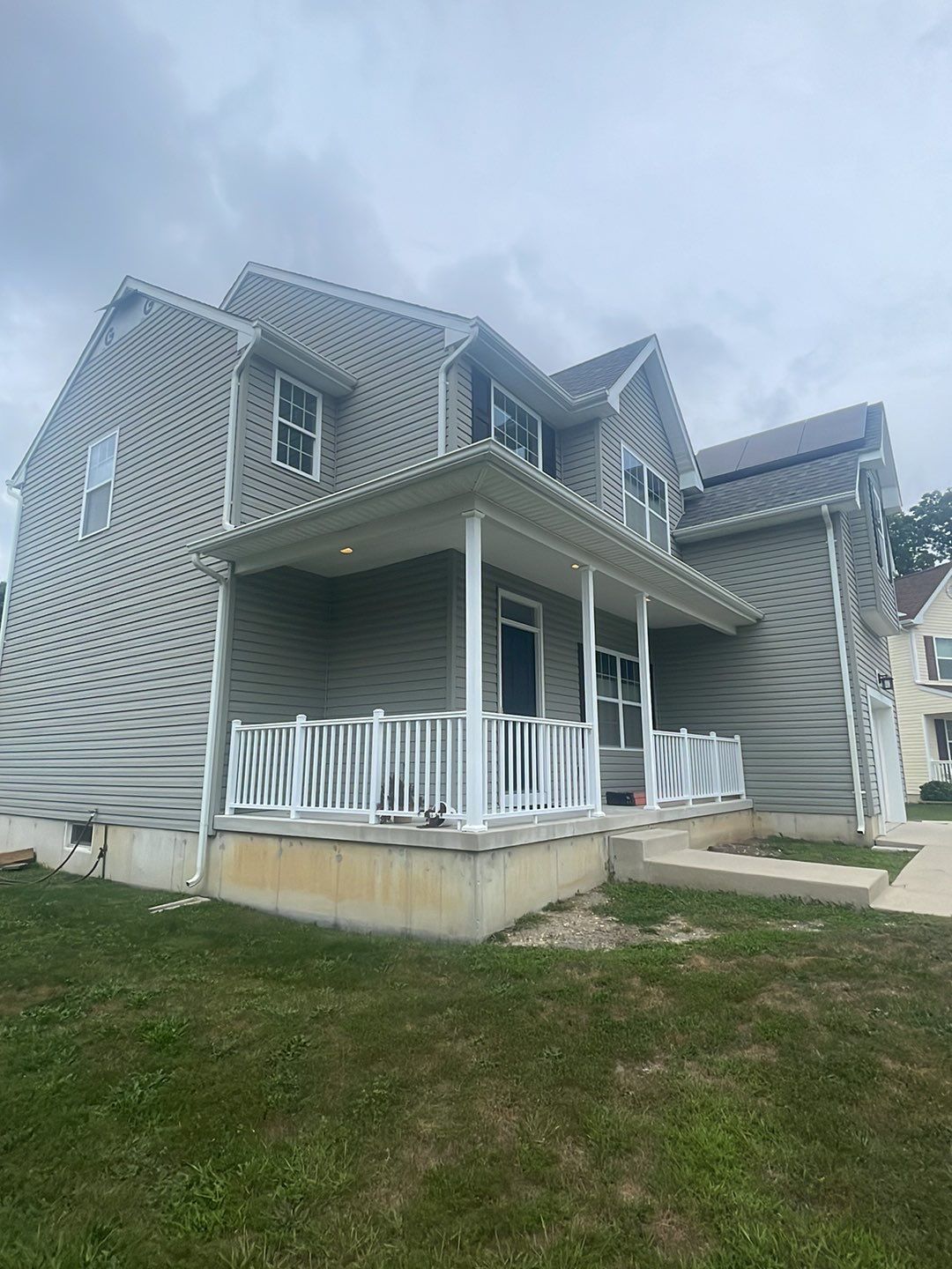 Fence Cleaning & House Wash by SJ Exterior