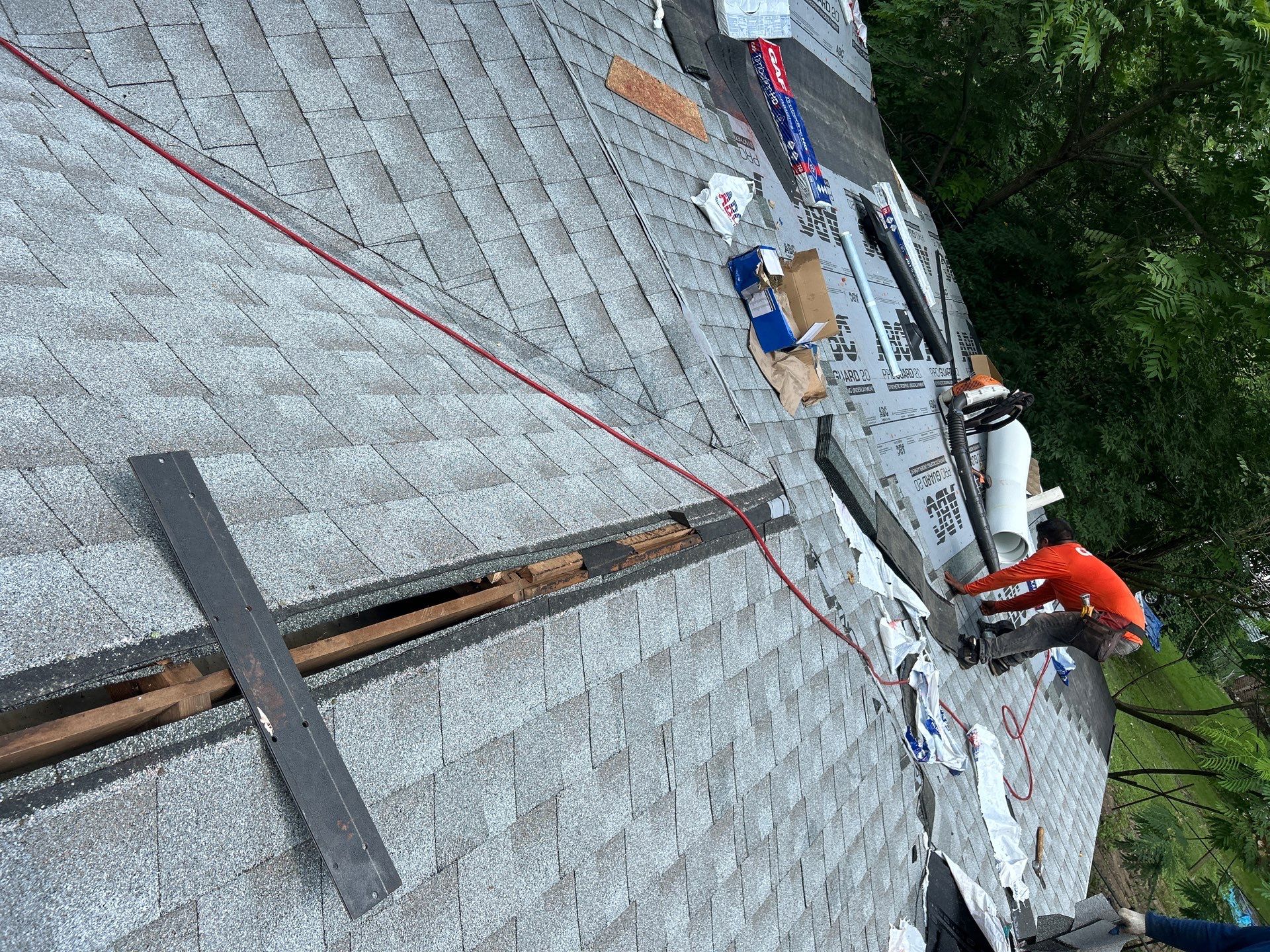 Residential Roofing Installation using GAF Timberline HDZ Fox Hollow Grey by Rainstoppers Roofing