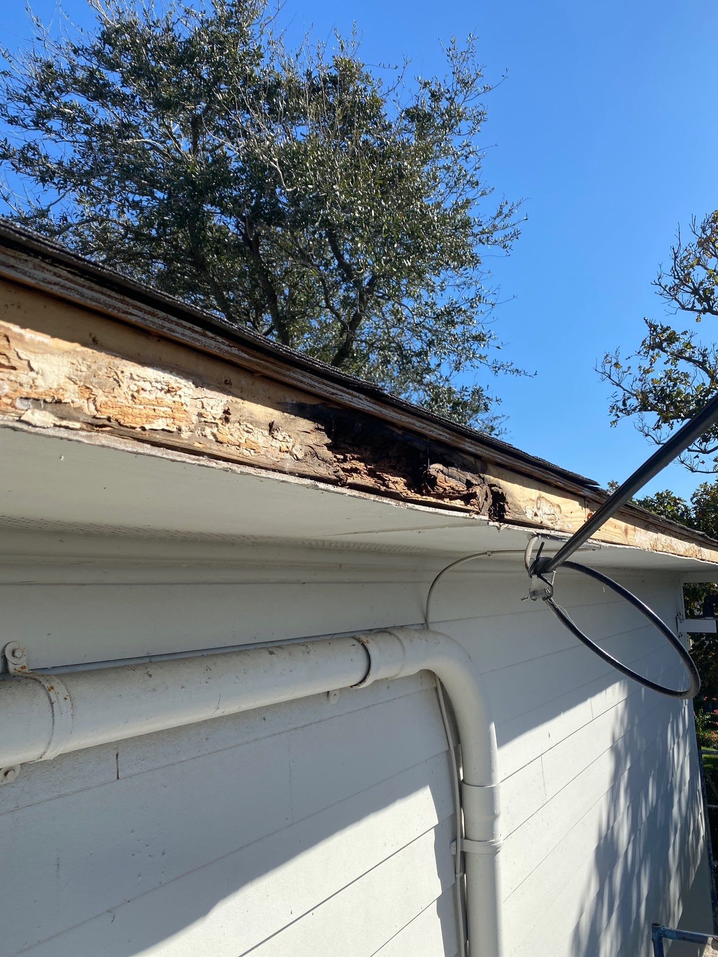 Gorgeous Gutters and Fascia by Bayfront Roofing and Construction