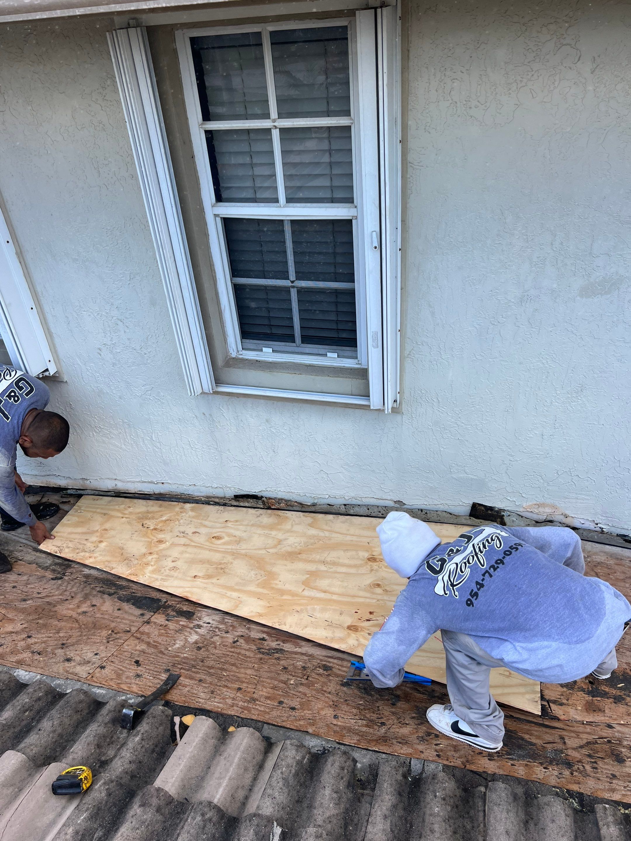 SW 26th St., Davie, FL by G&J Roofing 