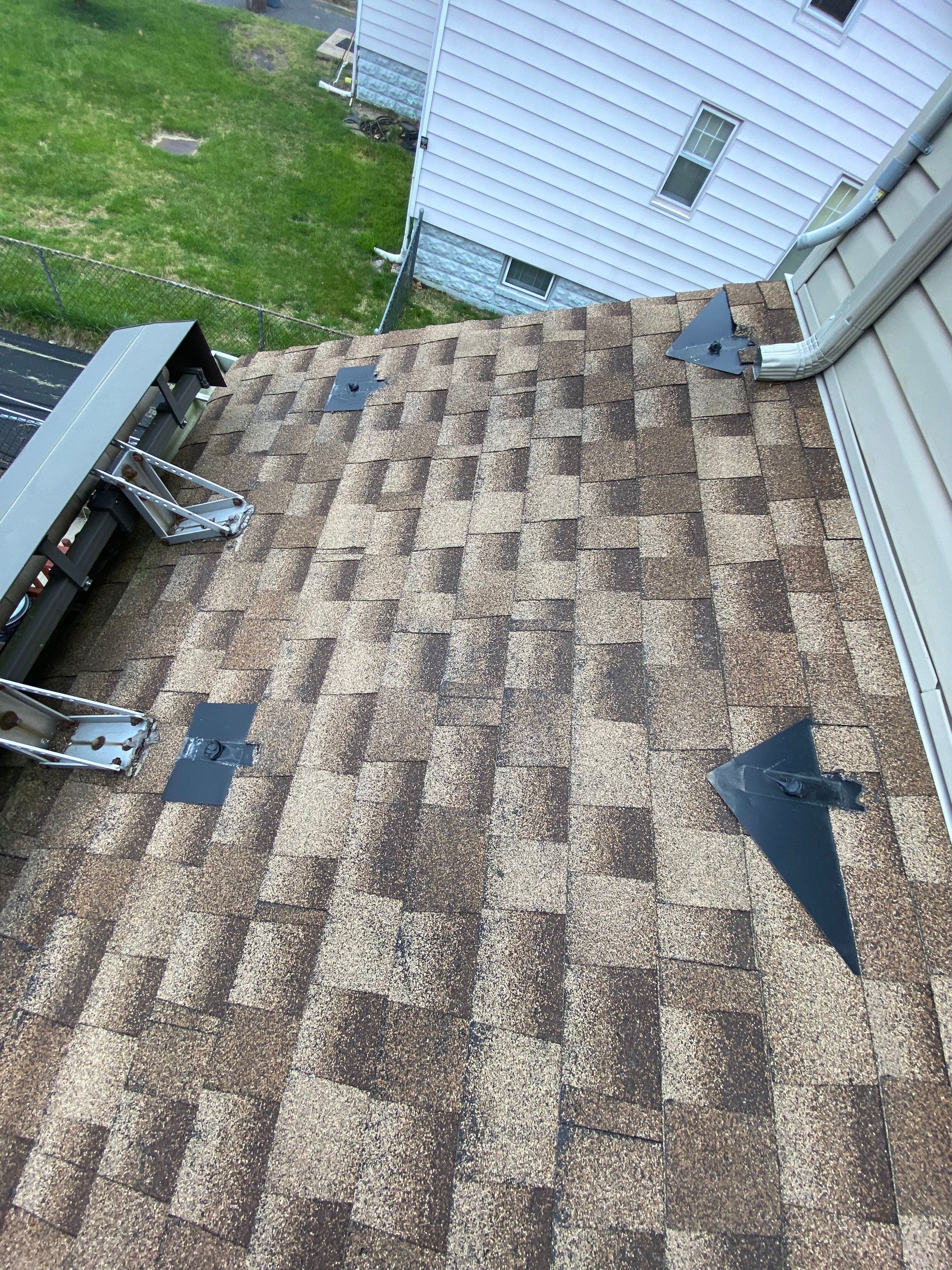 Rustic Cedar Shingles by Reimagine Roofing