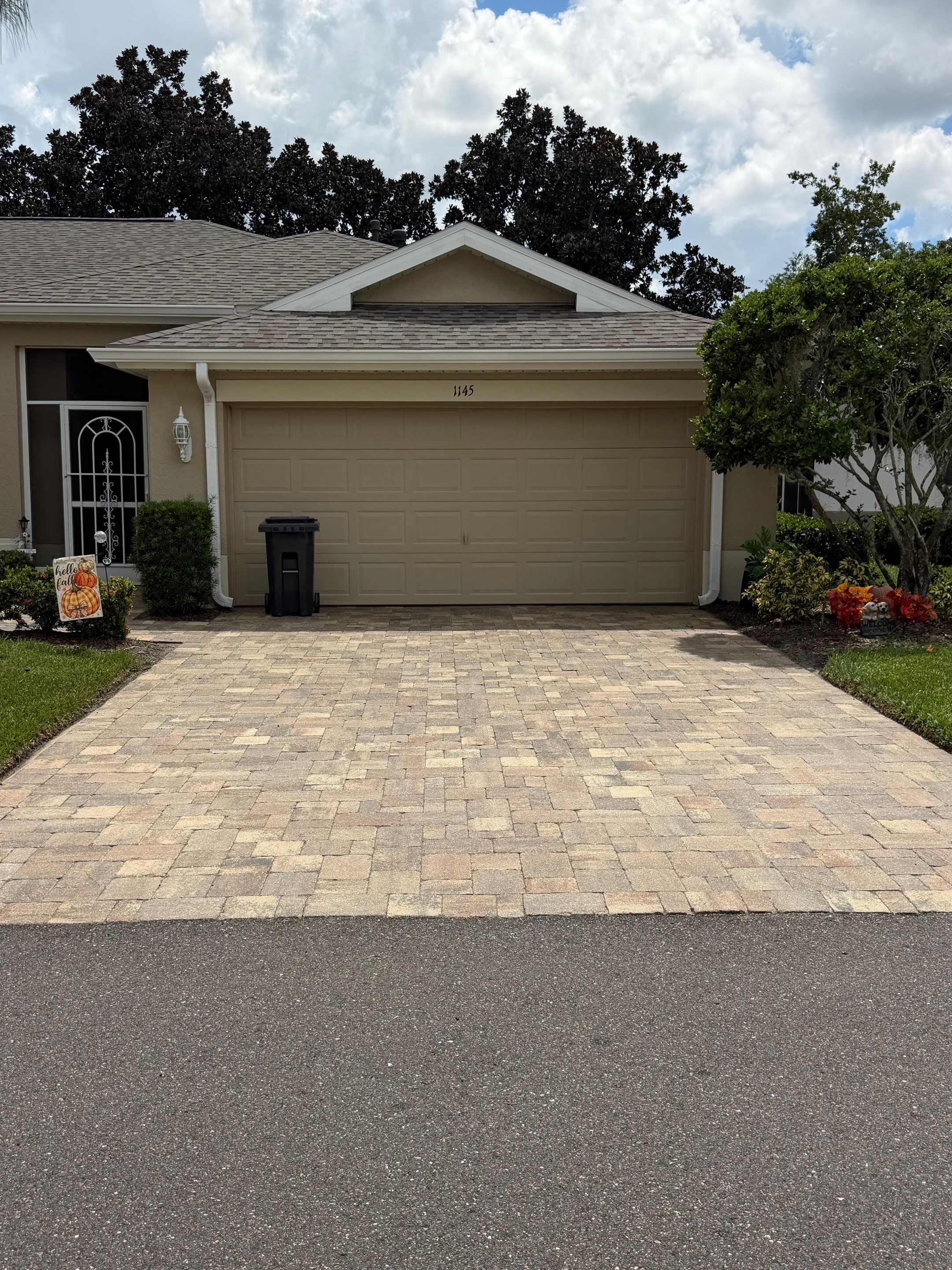 Kingspoint Paver Driveway Sealing in Sun City Center by Supreme Paver Experts