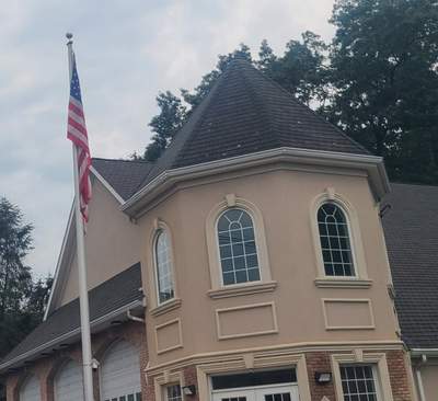 Gutter Cleaning in North Haledon, NJ — Gallo Bros job photo