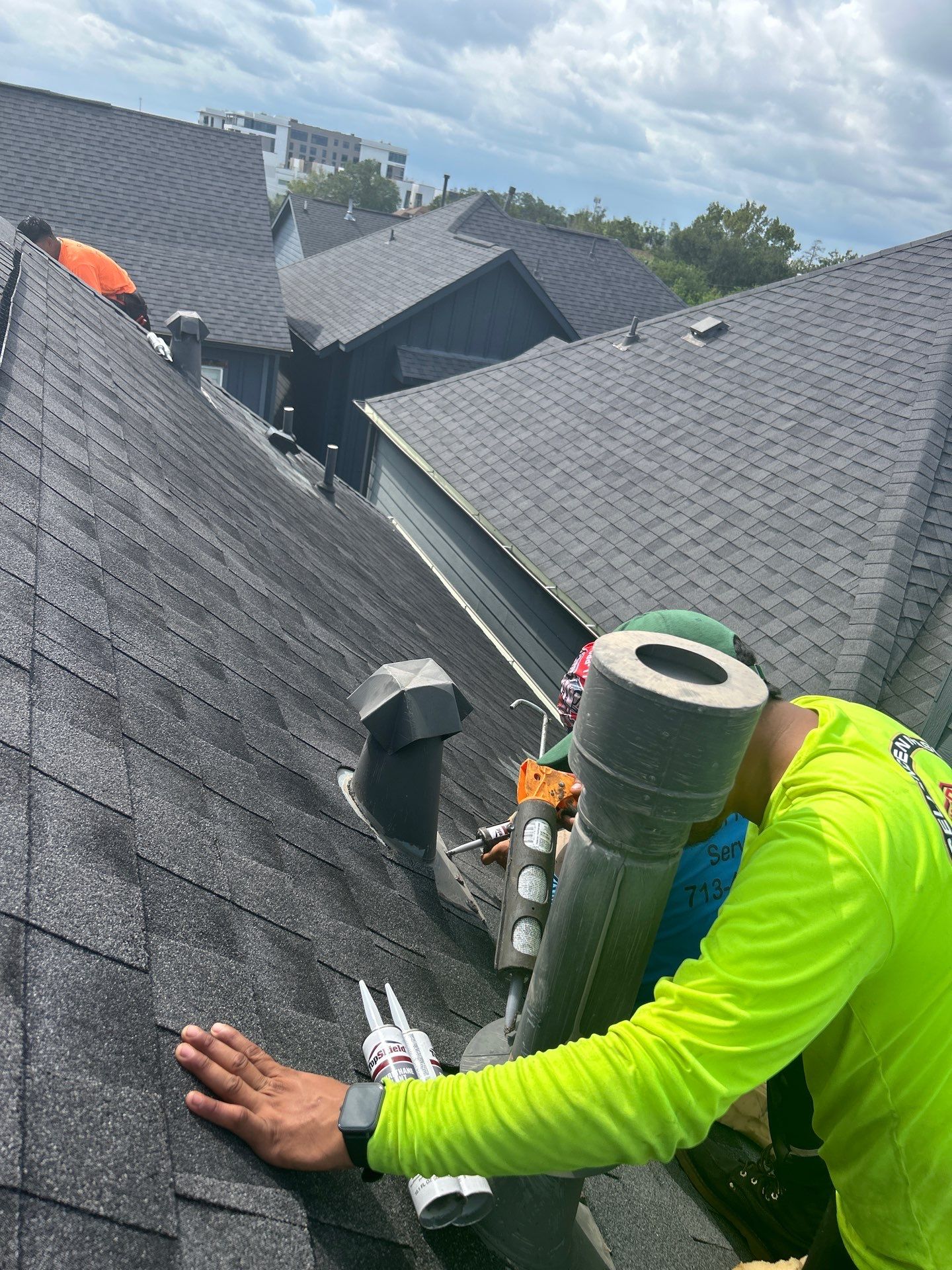 Residential Roofing Repair using Owen's Corning Duration (Lifetime) Shingles by Roof Repair Company