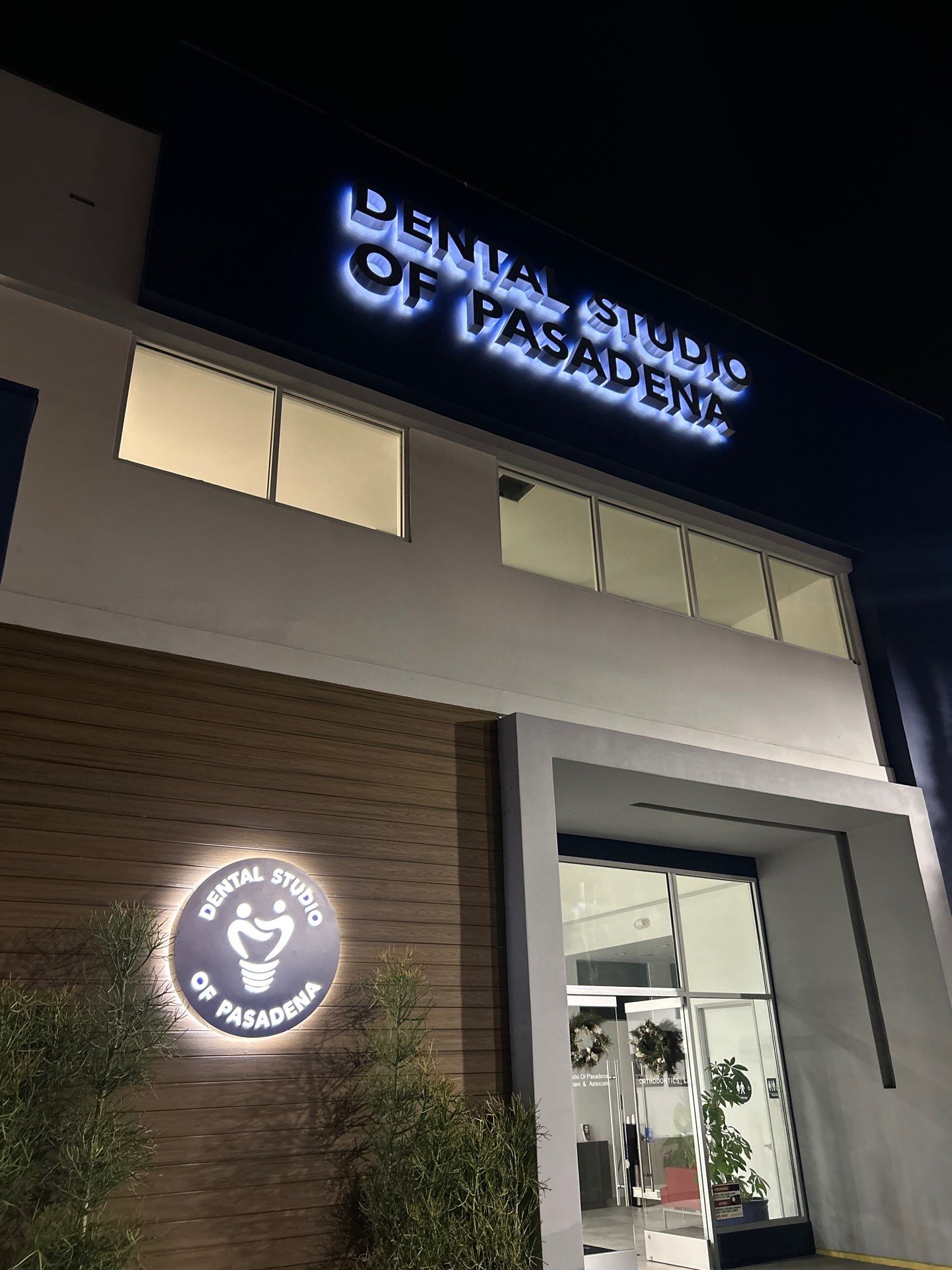 Project in Pasadena by Golden State Signs