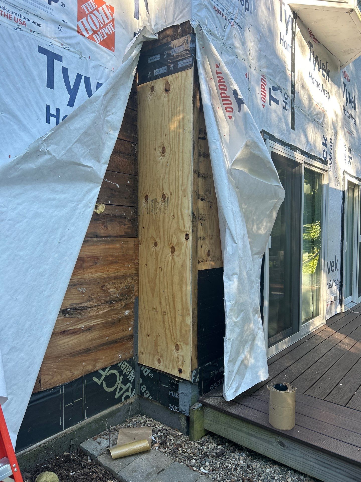 Everlast Composite installed in Acton, MA by UBrothers Construction