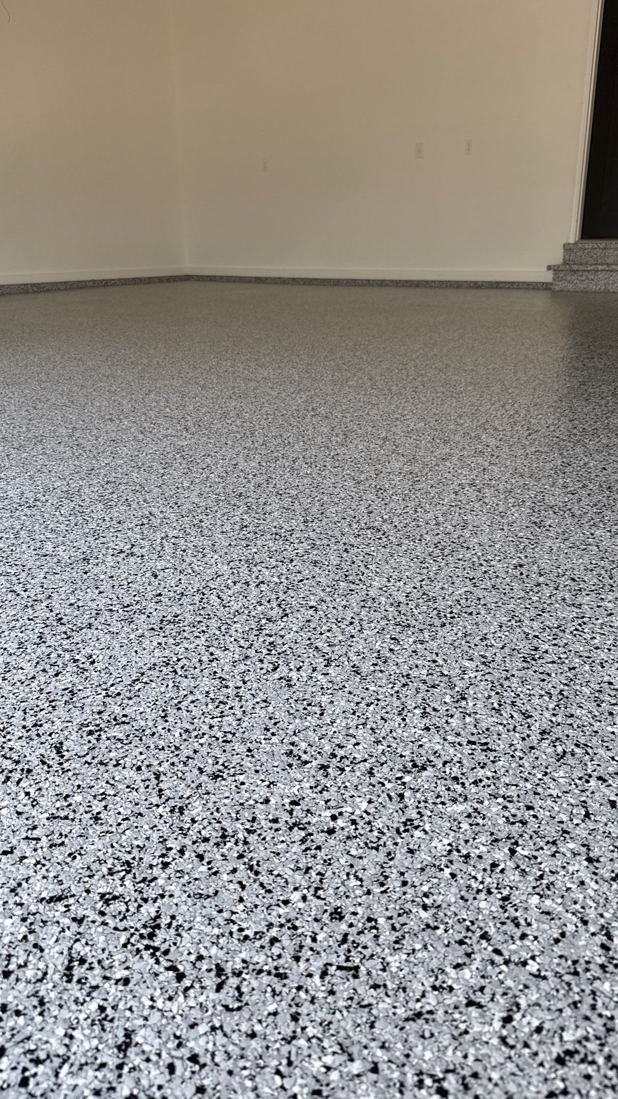Joe Chose This Amazing Houndstooth Flake Floor by Banner Garage