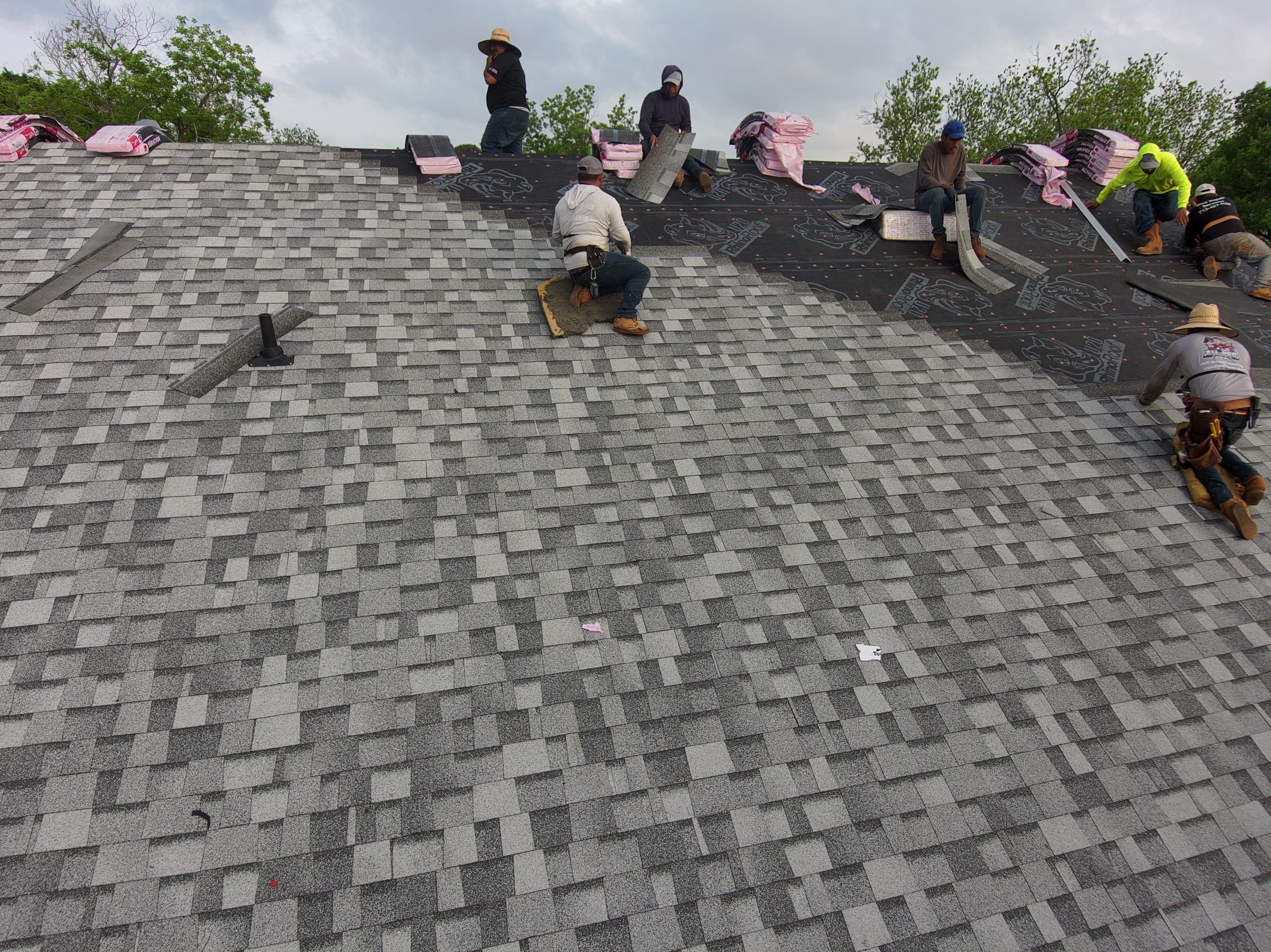 Residential Roofing Installation using Owen's Corning Duration (Lifetime) Shingles by Roof Repair Company