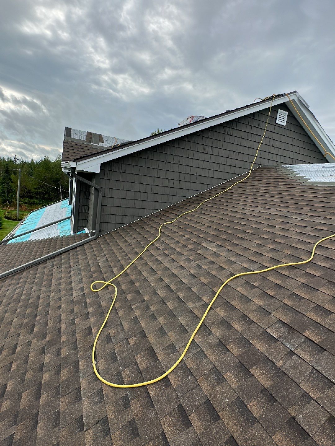 Residential Roofing Installation using Asphalt GAF HDZ by Artisan Roofing & Home Improvements Inc.