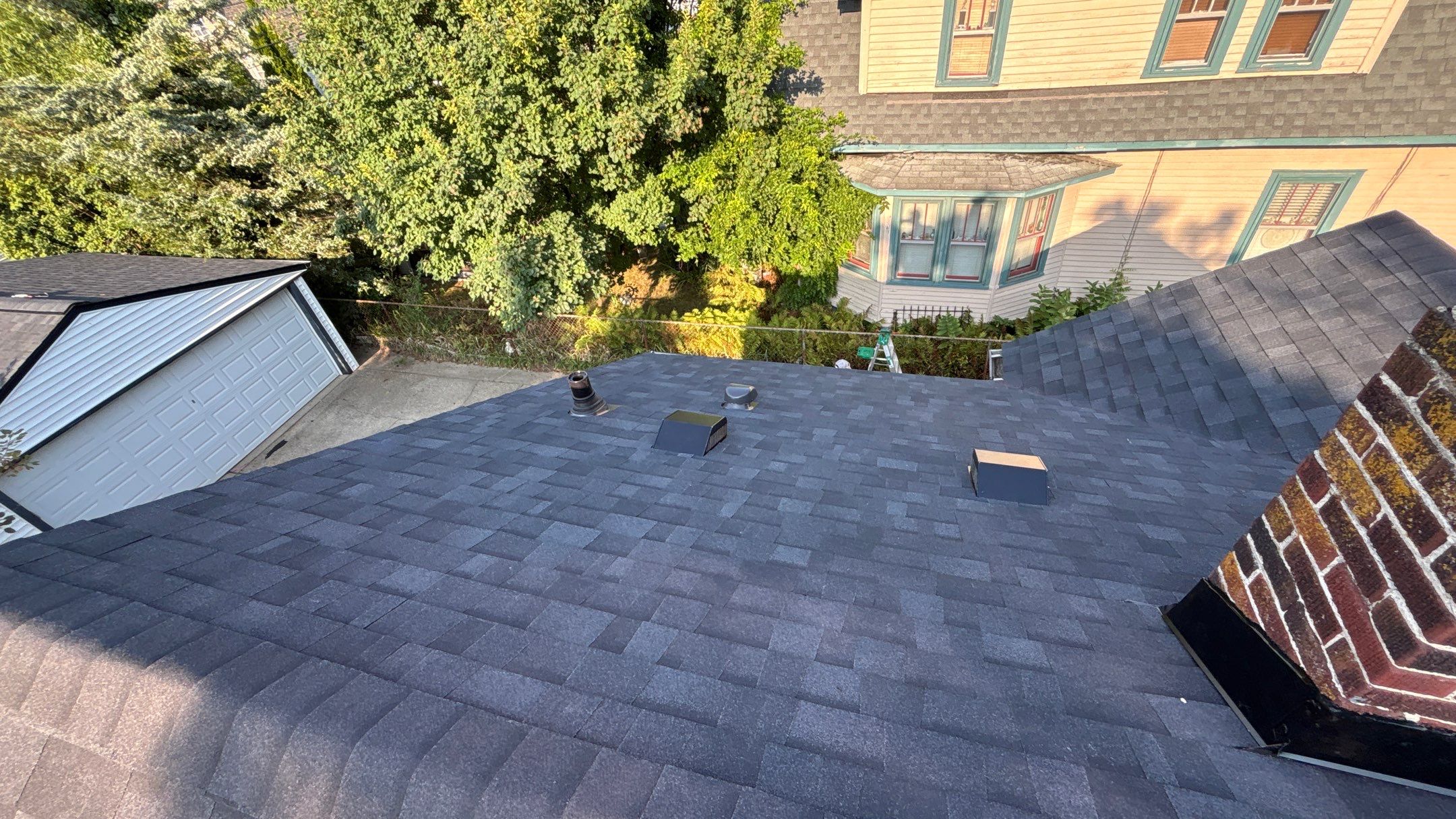Roof Replacement using Owens Corning Onyx Black by 180 Contractors