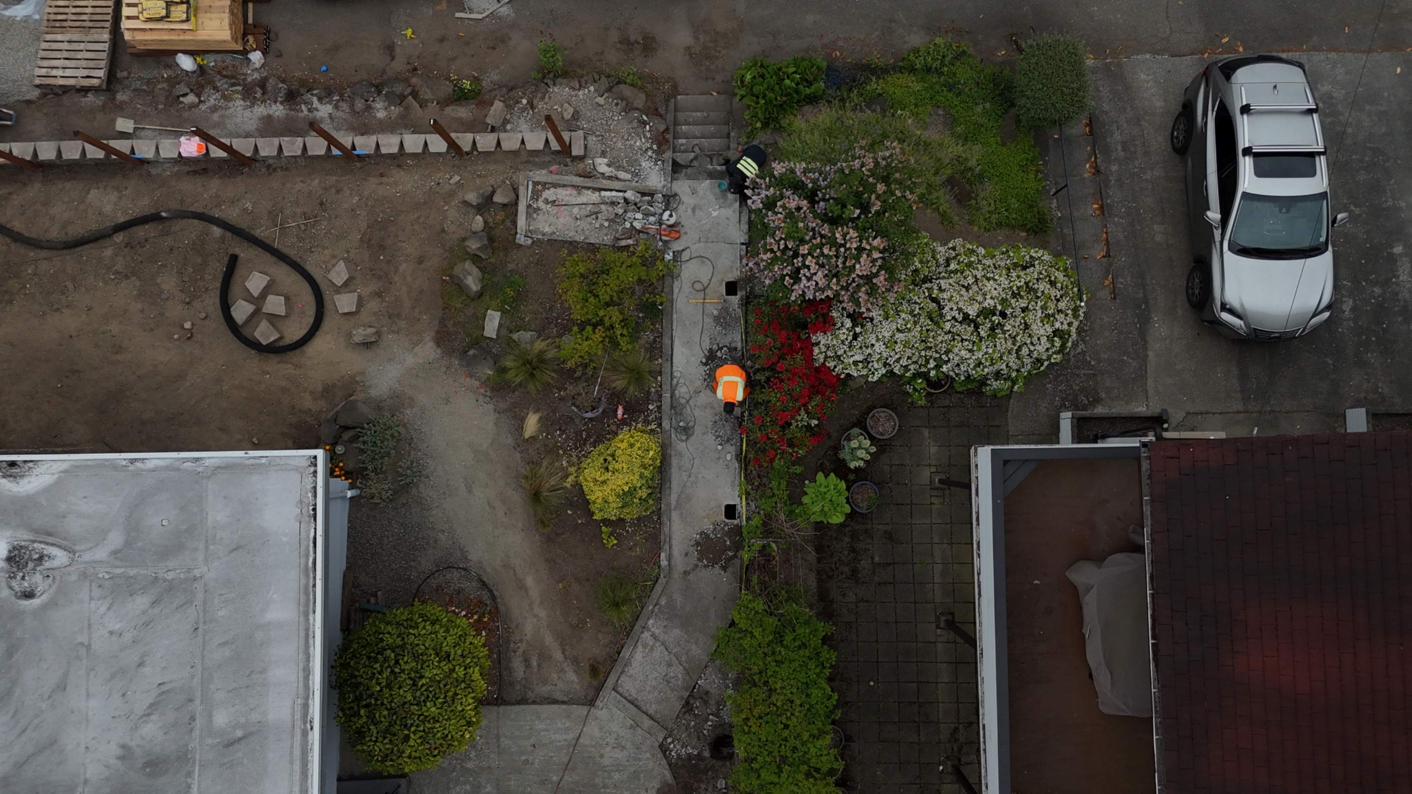 Retaining Wall & Fence Installation  by Jireh Asphalt & Concrete Inc 