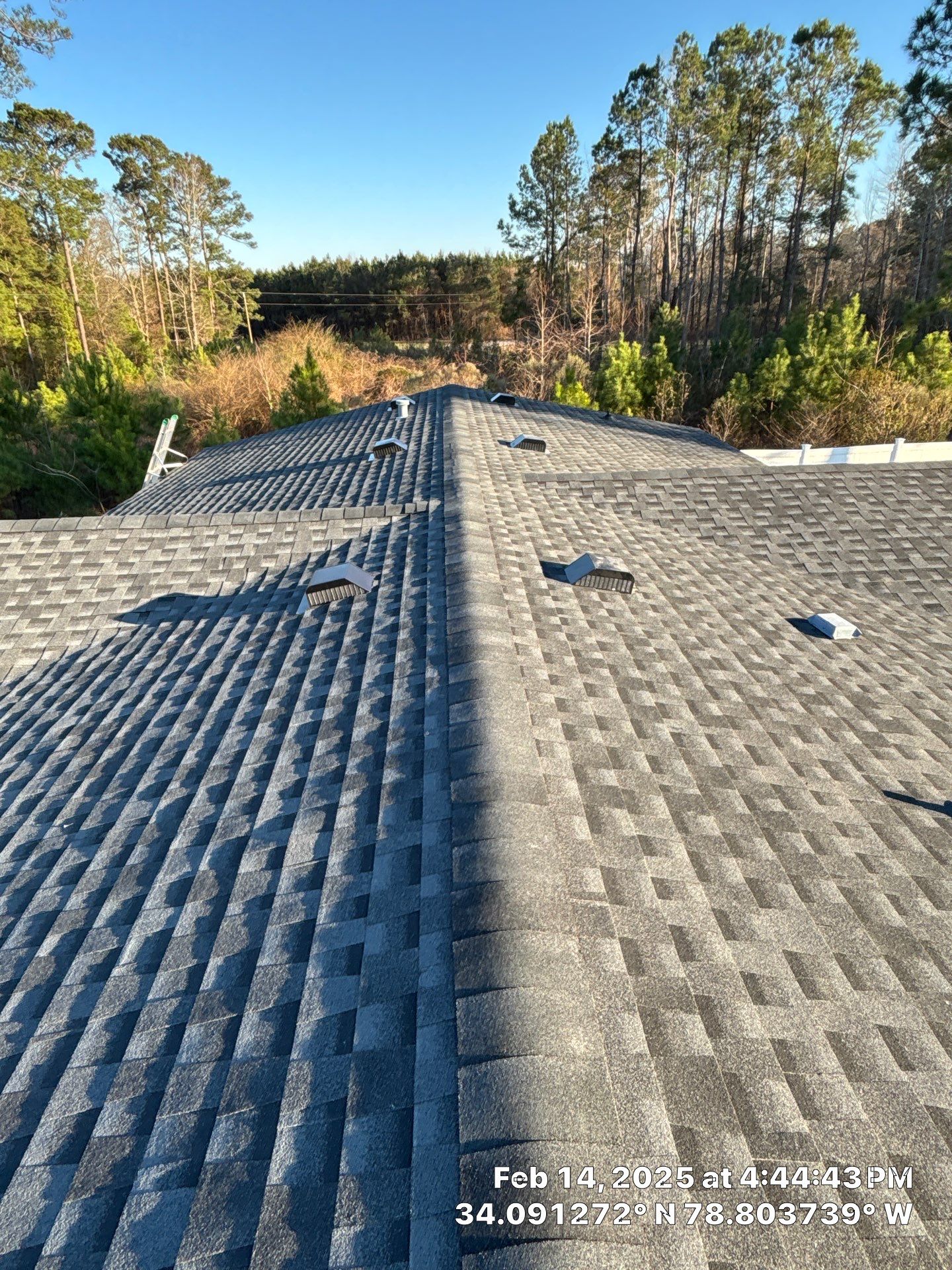 GAF HDZ - Charcoal by Linta Roofing