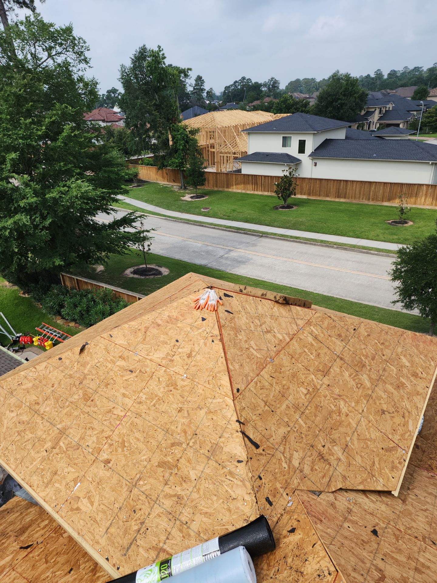 Residential Roofing Installation using Owen's Corning Duration (Lifetime) Shingles by Roof Repair Company