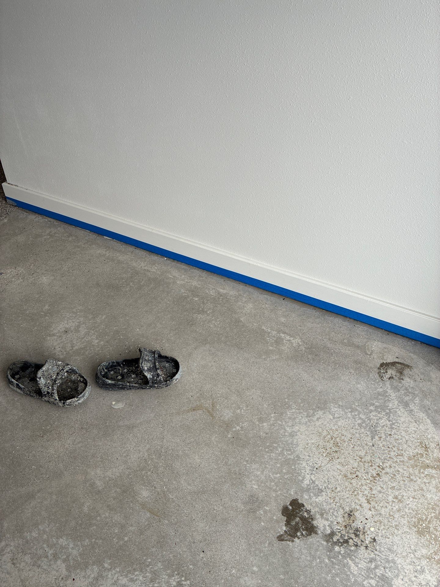 Full Residential Garage Floor Coating in Des Moines by Revival Concrete Coatings