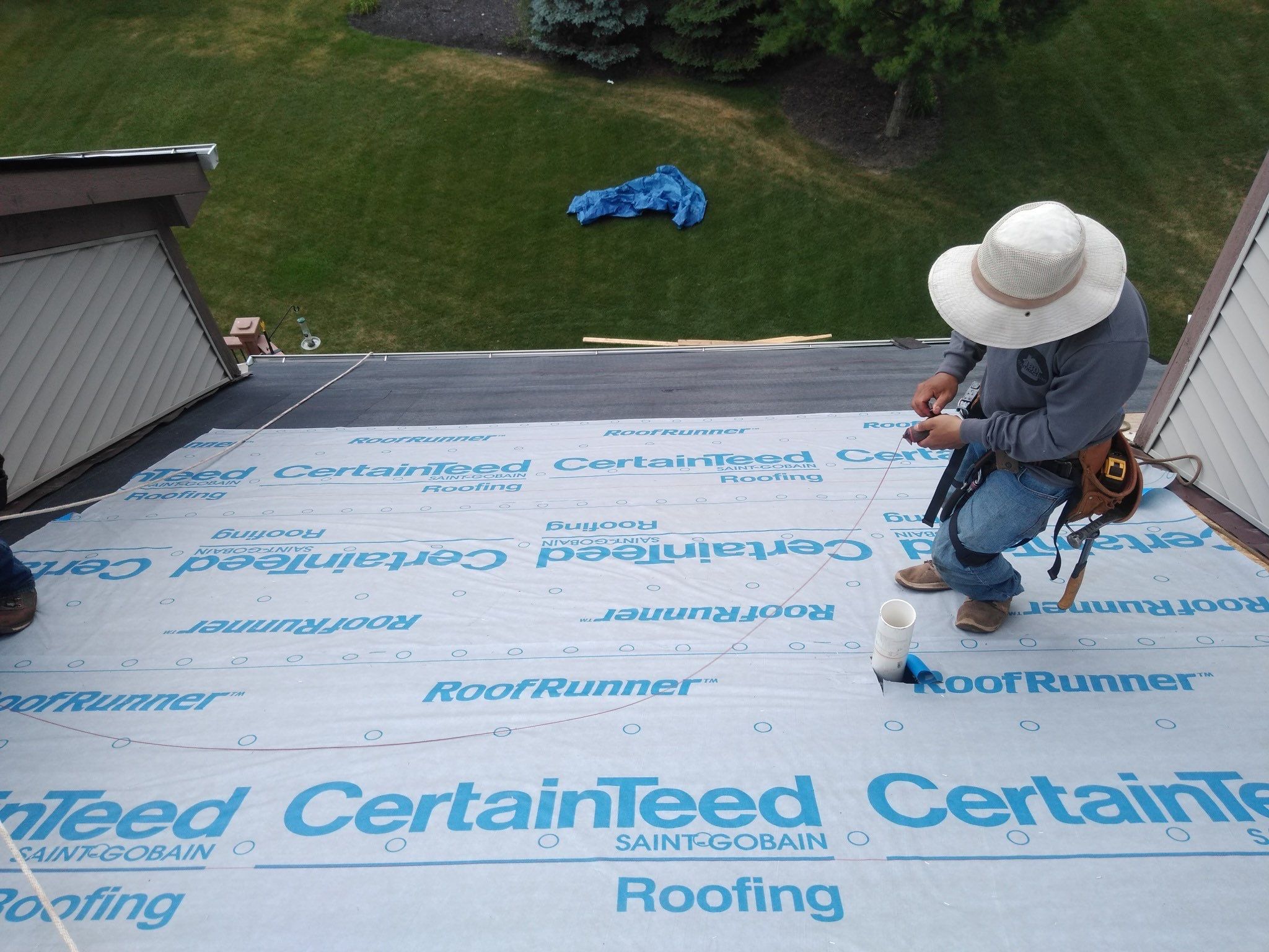 Roof Replacement using CertainTeed Landmark by 180 Contractors