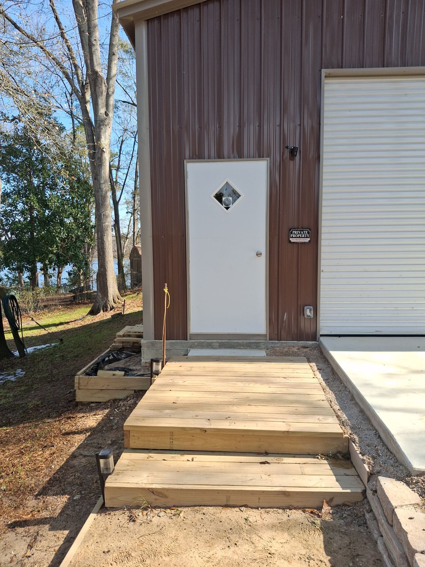 Exterior Garage Painting in Tyler, TX 🎨 by Quality Coats Painting