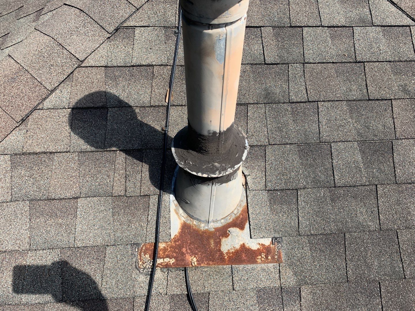 GAF Weathered Wood Roof Replacement in Houston, TX by Houston Roofing & Construction