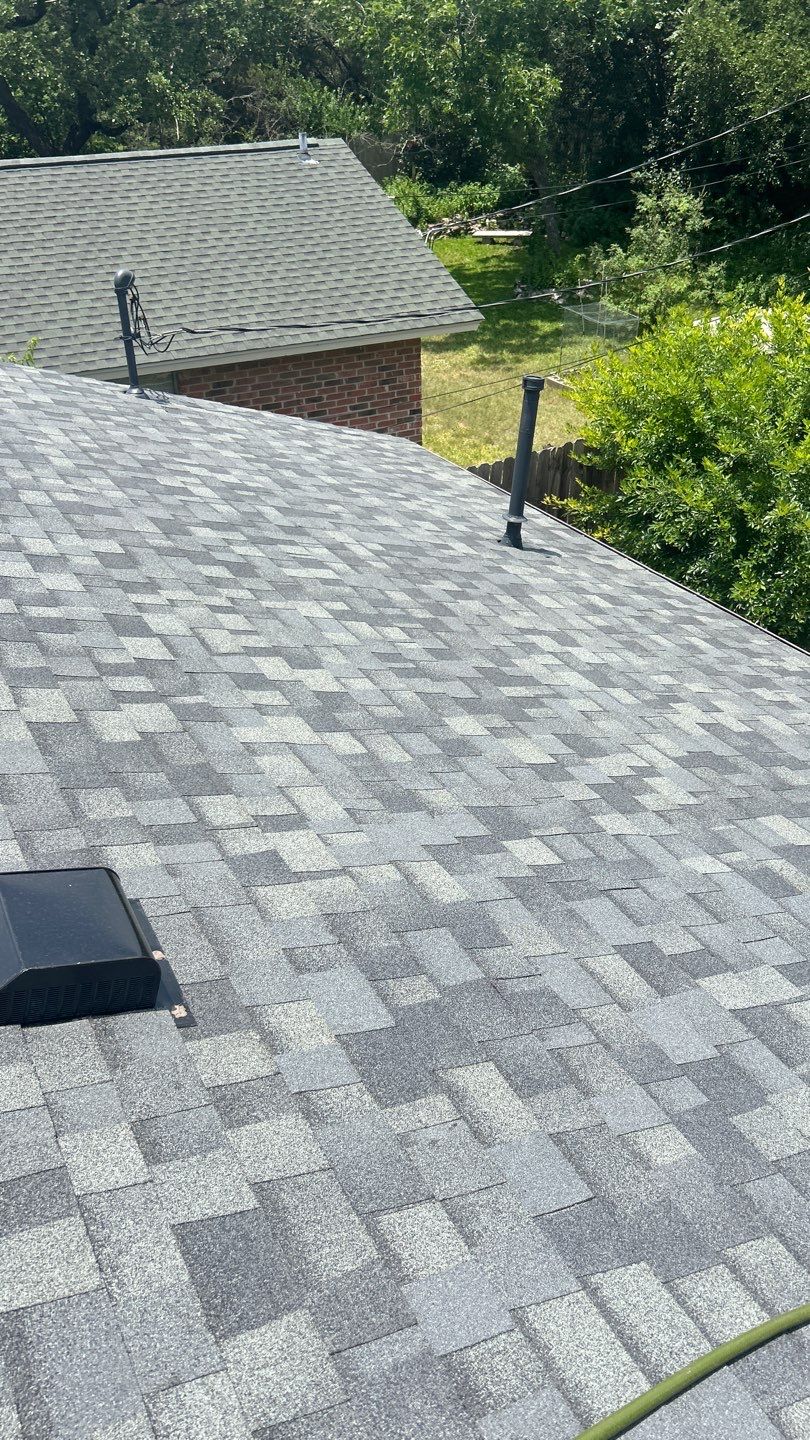 Estate Gray - Owens Corning TruDefinition Duration by RoofsOnly.com