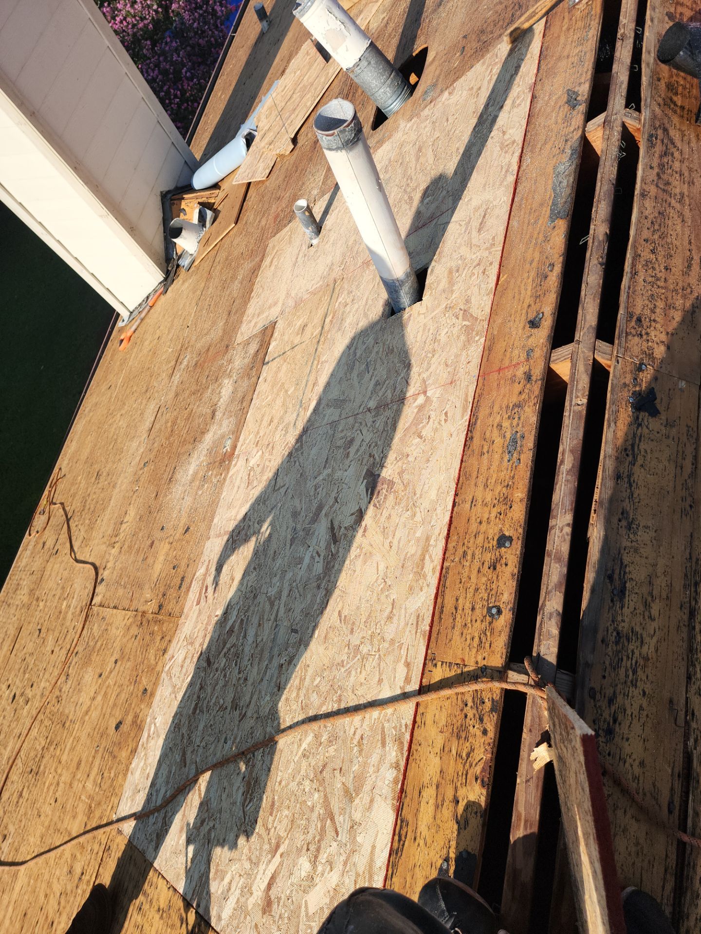 Residential Roofing Installation using Owen's Corning Duration (Lifetime) Shingles by Roof Repair Company