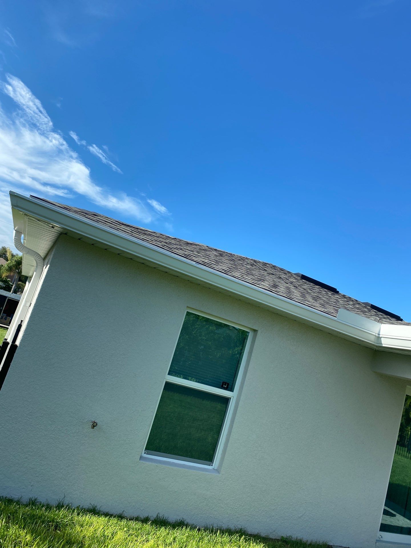 6-Inch Seamless Aluminum Gutters in Cape Coral FL by Gutter Professors