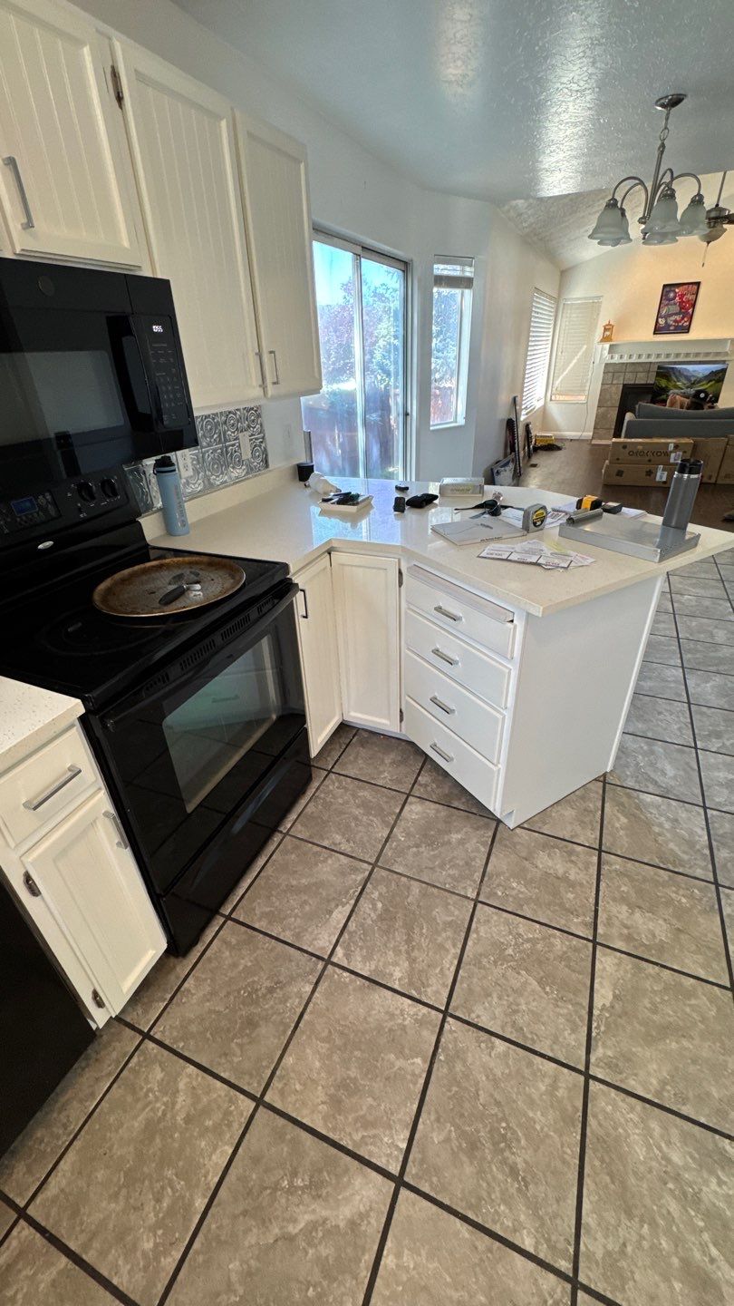 Flooring in Sandy by Rudd Builders LLC