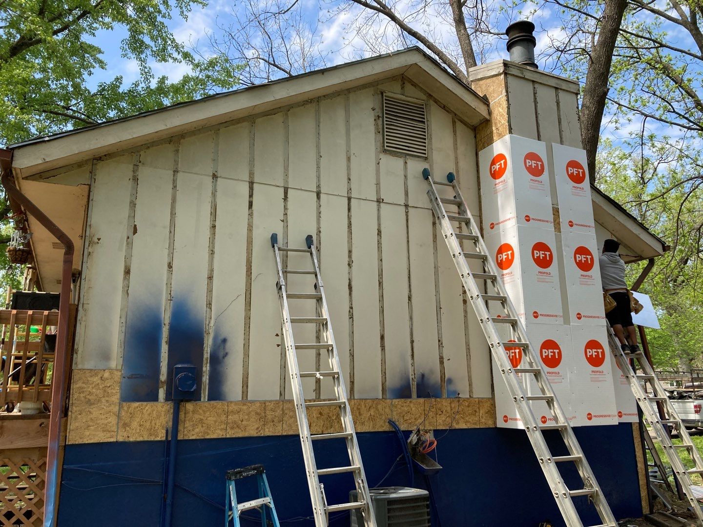 Siding Installation and Roof install with OC Oakridge by EEC  Windows, Siding & Roofing 