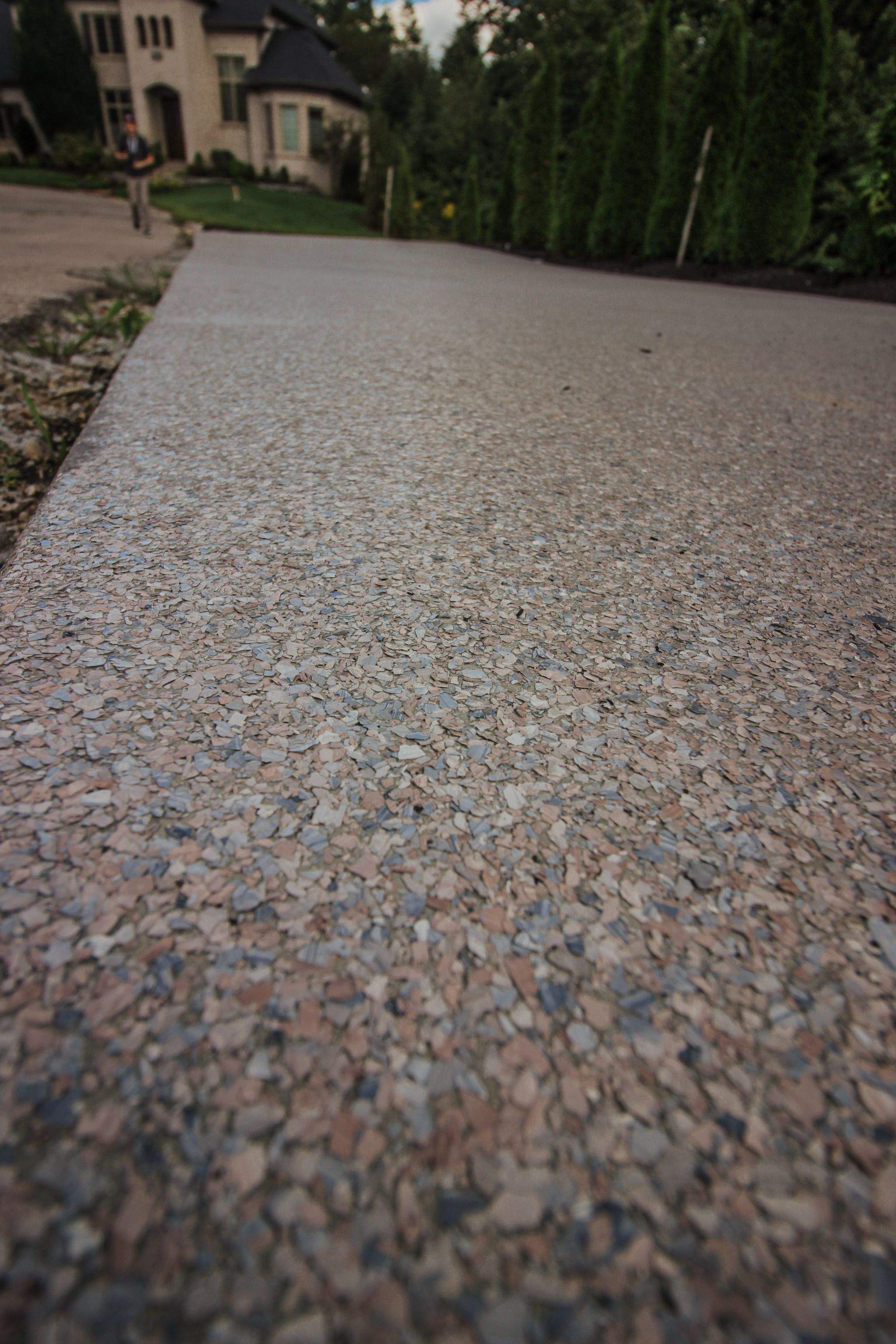Driveway and Garage Installation using Fieldstone by Your1DayFloor.com