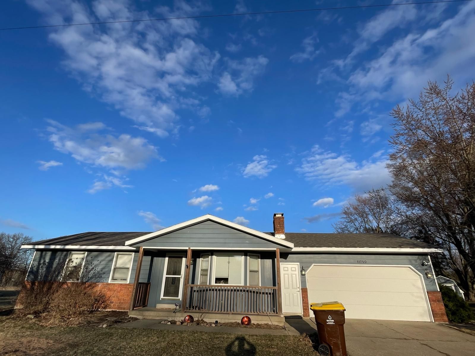 SOFFIT AND FASCIA using QE SOFFIT by Avalon Roofing and Exteriors