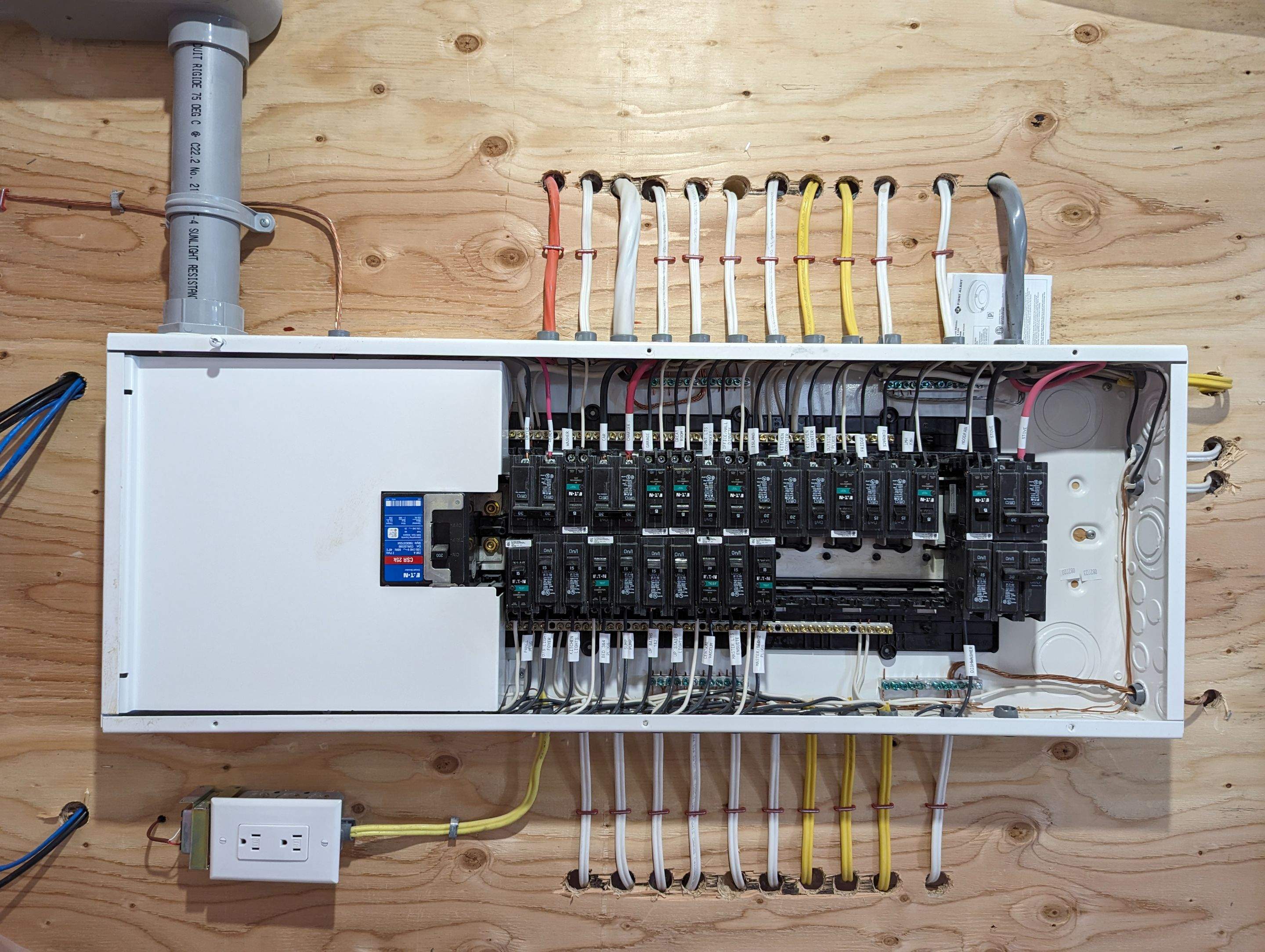 181 Walker  by CircuiTree Electrical Solutions