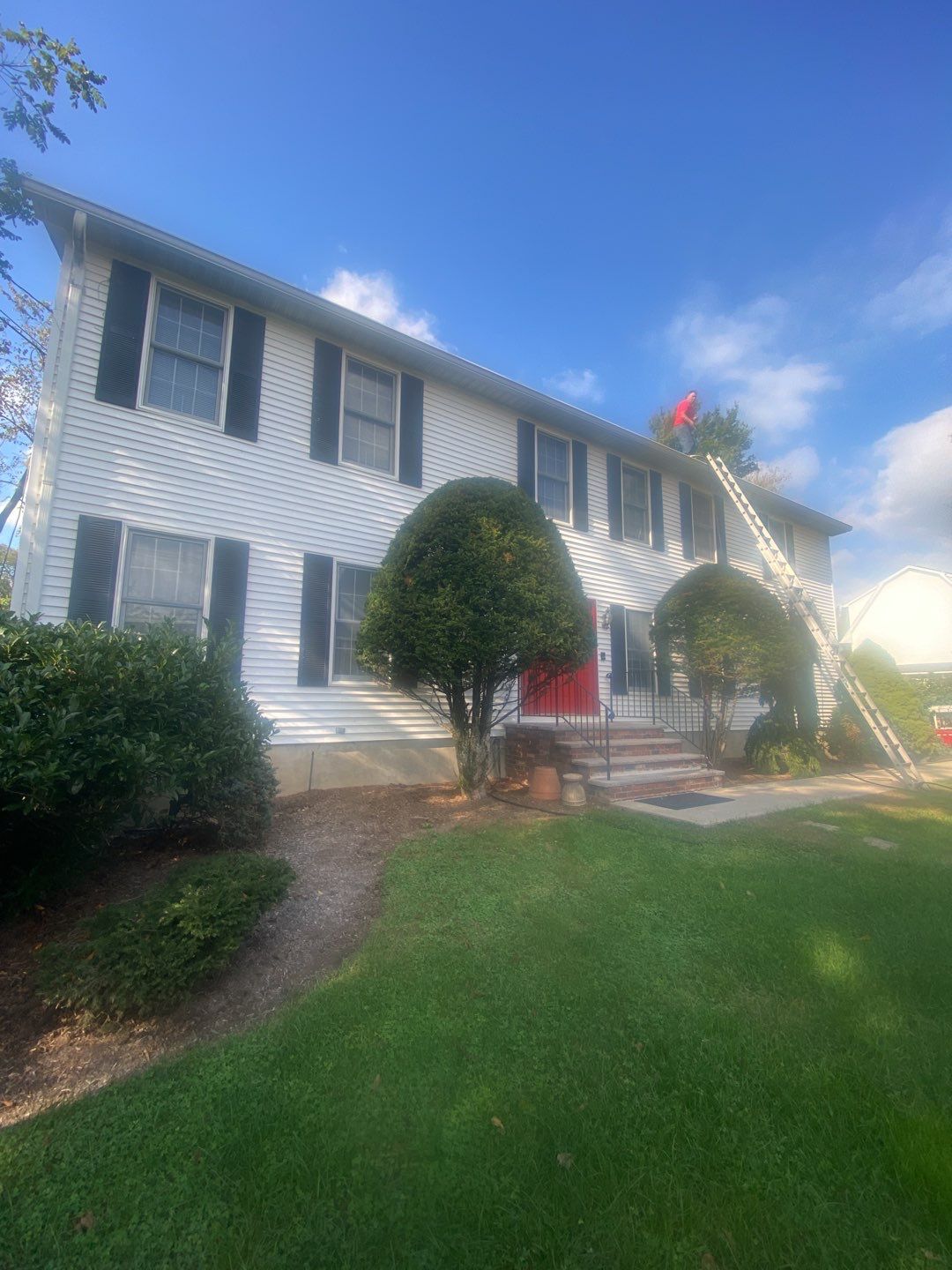 Residential Gutter Cleaning and Repair Services in Wayne, New Jersey