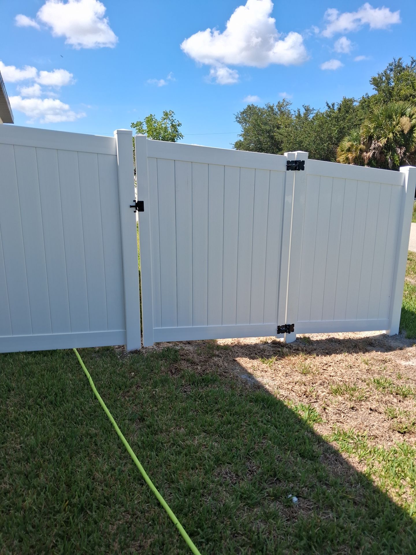 Residential Vinyl Privacy Fence Installation in Port Charlotte by True Fence LLC